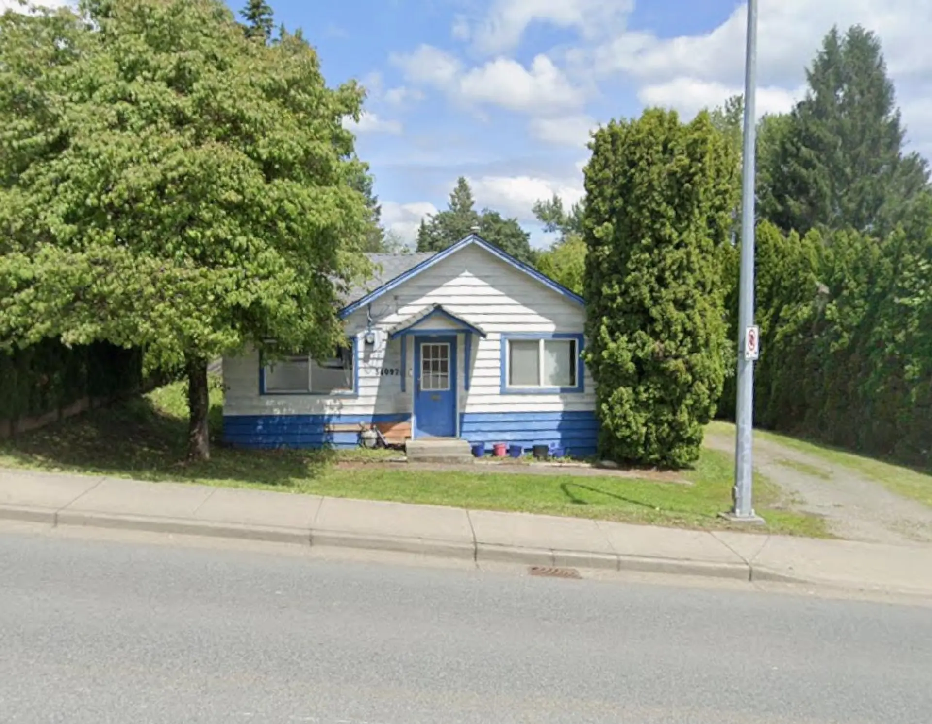 34097 Marshall Road - Image 1