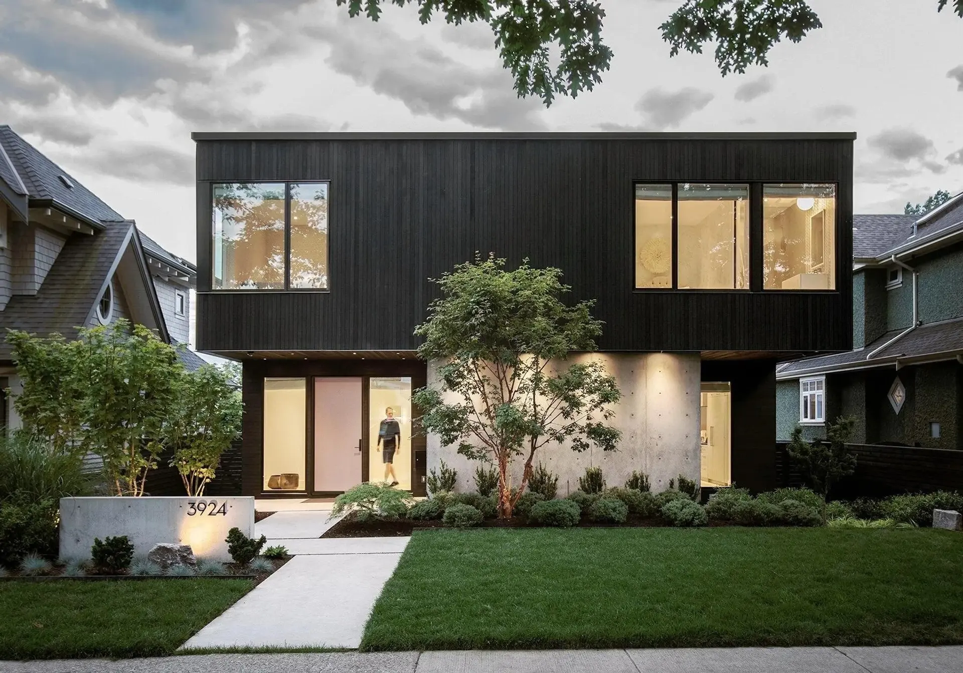 3924 Cambridge Street - Image 6