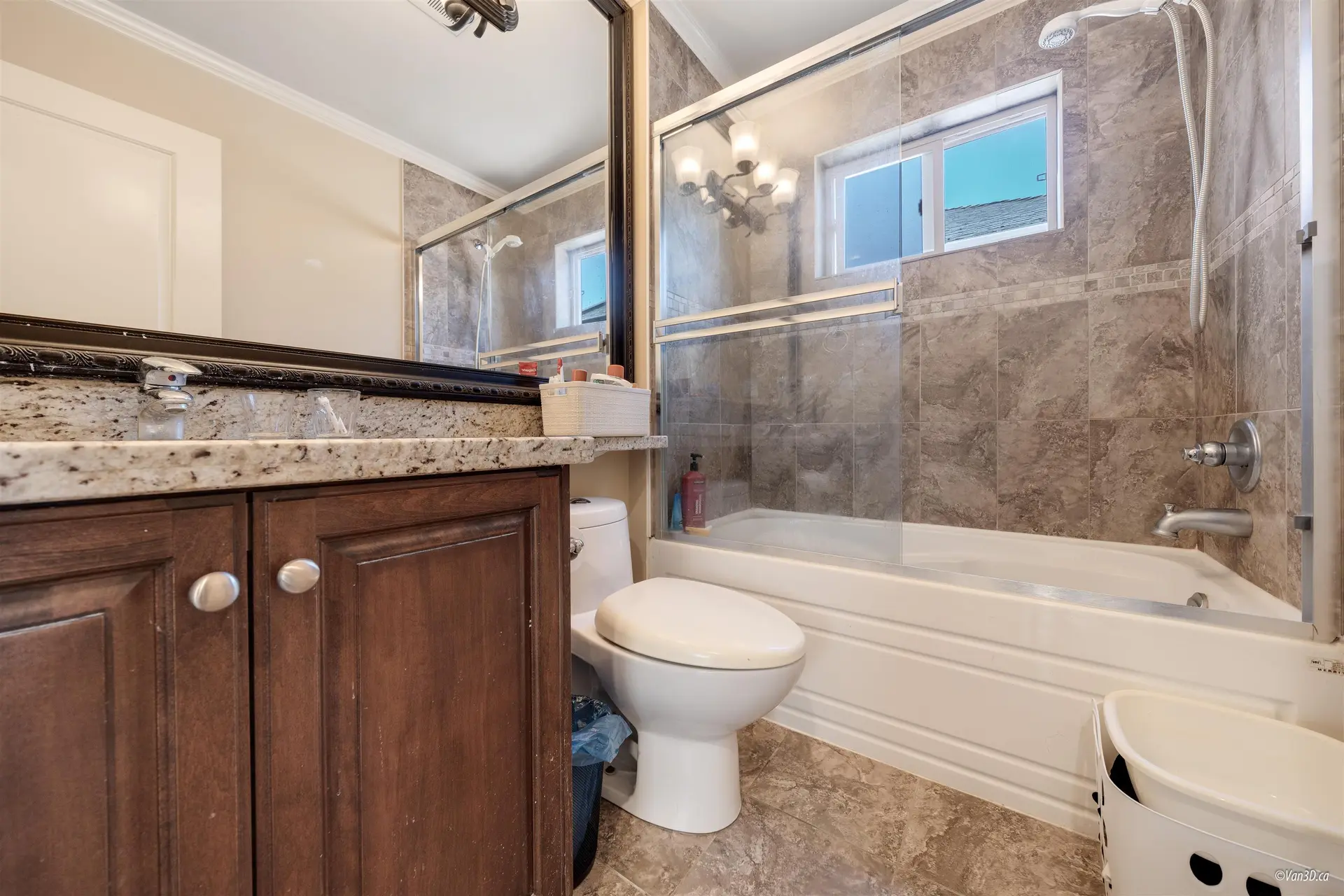 8455 Fremlin Street - Image 14