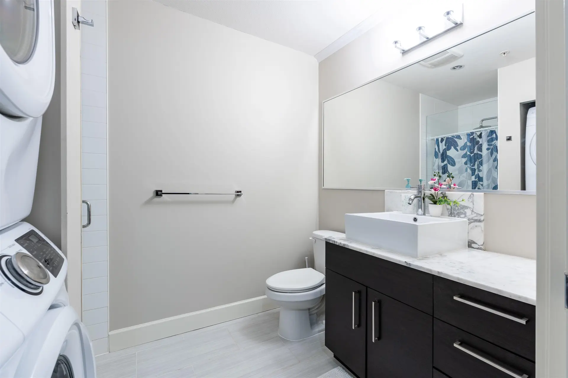 #206 6611 Eckersley Road - Image 6