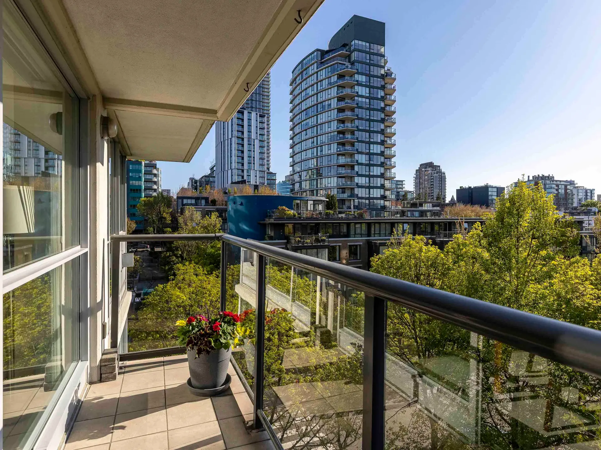 #611 1425 W 6th Avenue - Image 16