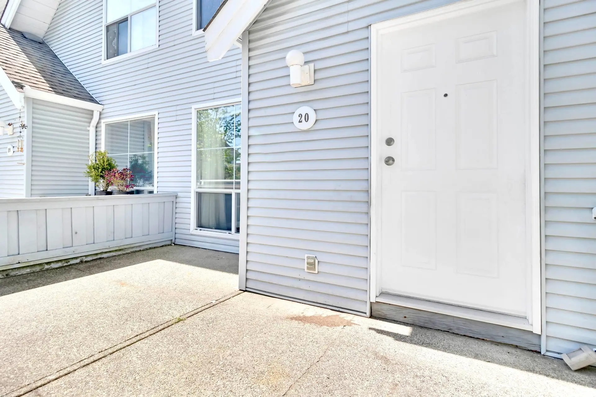 #20 13713 72a Avenue - Image 12
