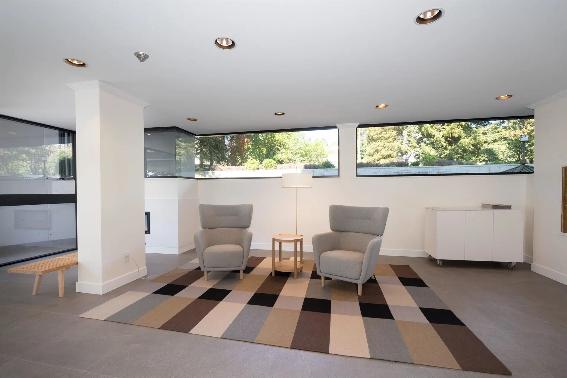 #204 650 16th Street - Image 5