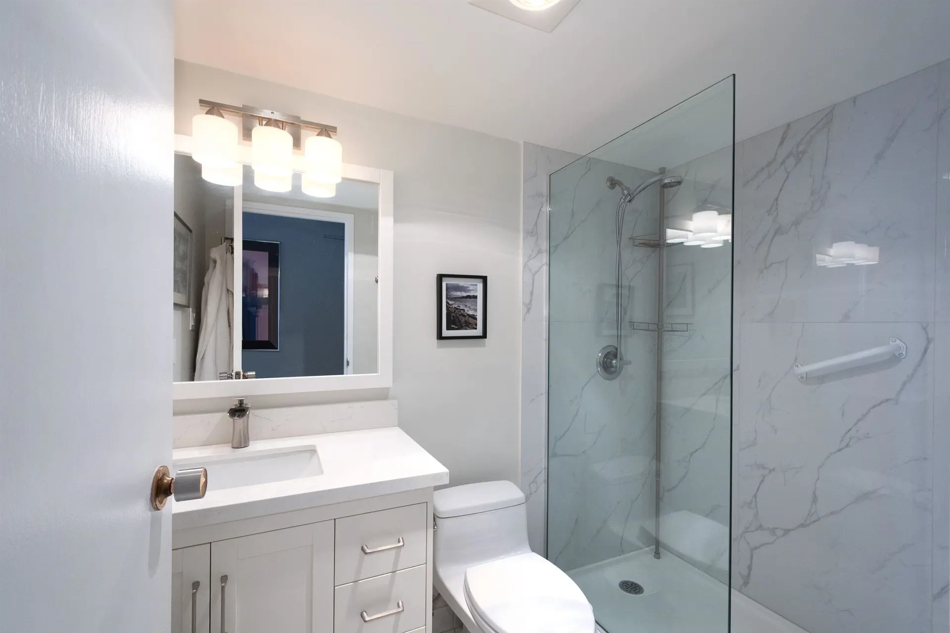 #204 650 16th Street - Image 18
