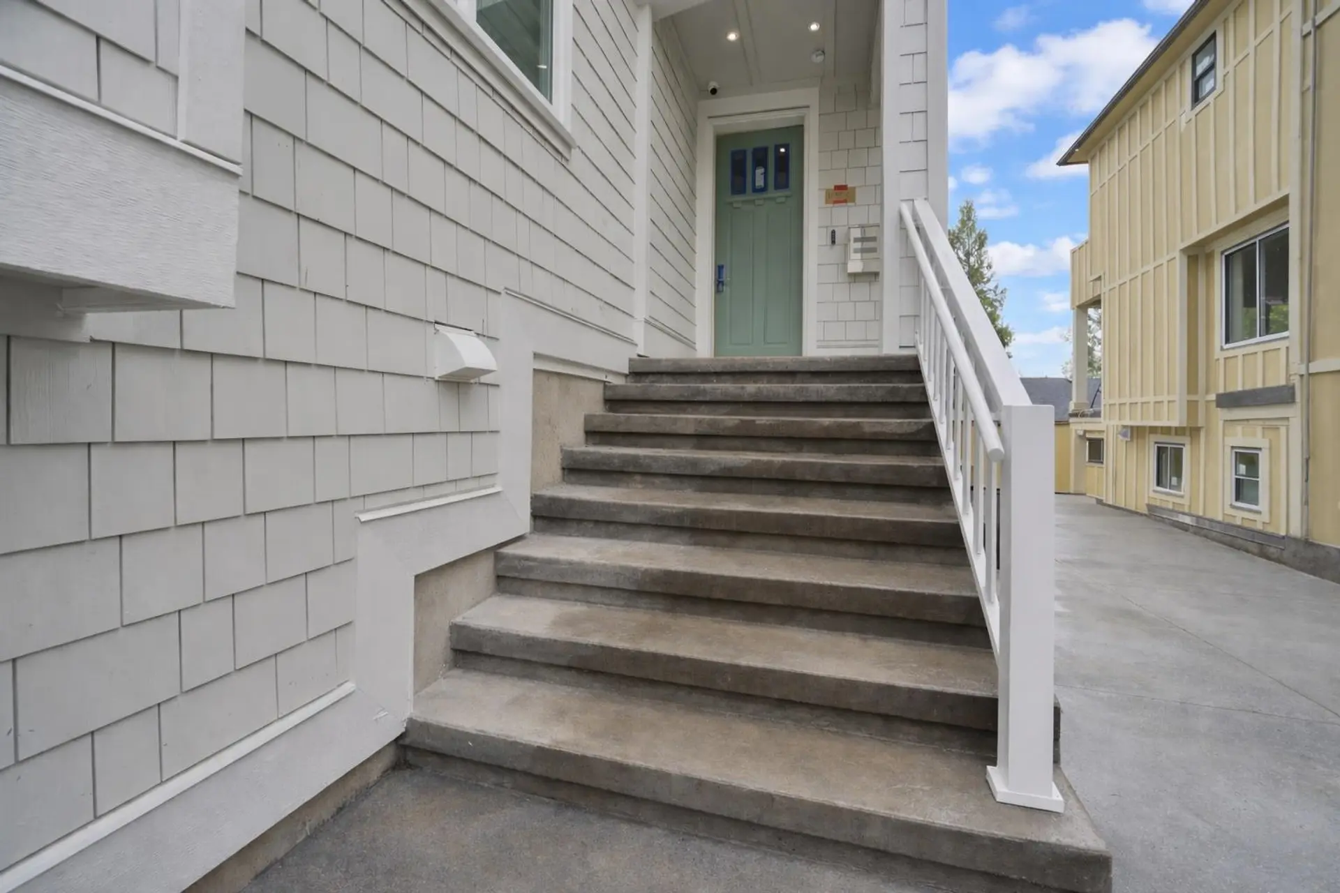 3112 W 42nd Avenue - Image 1