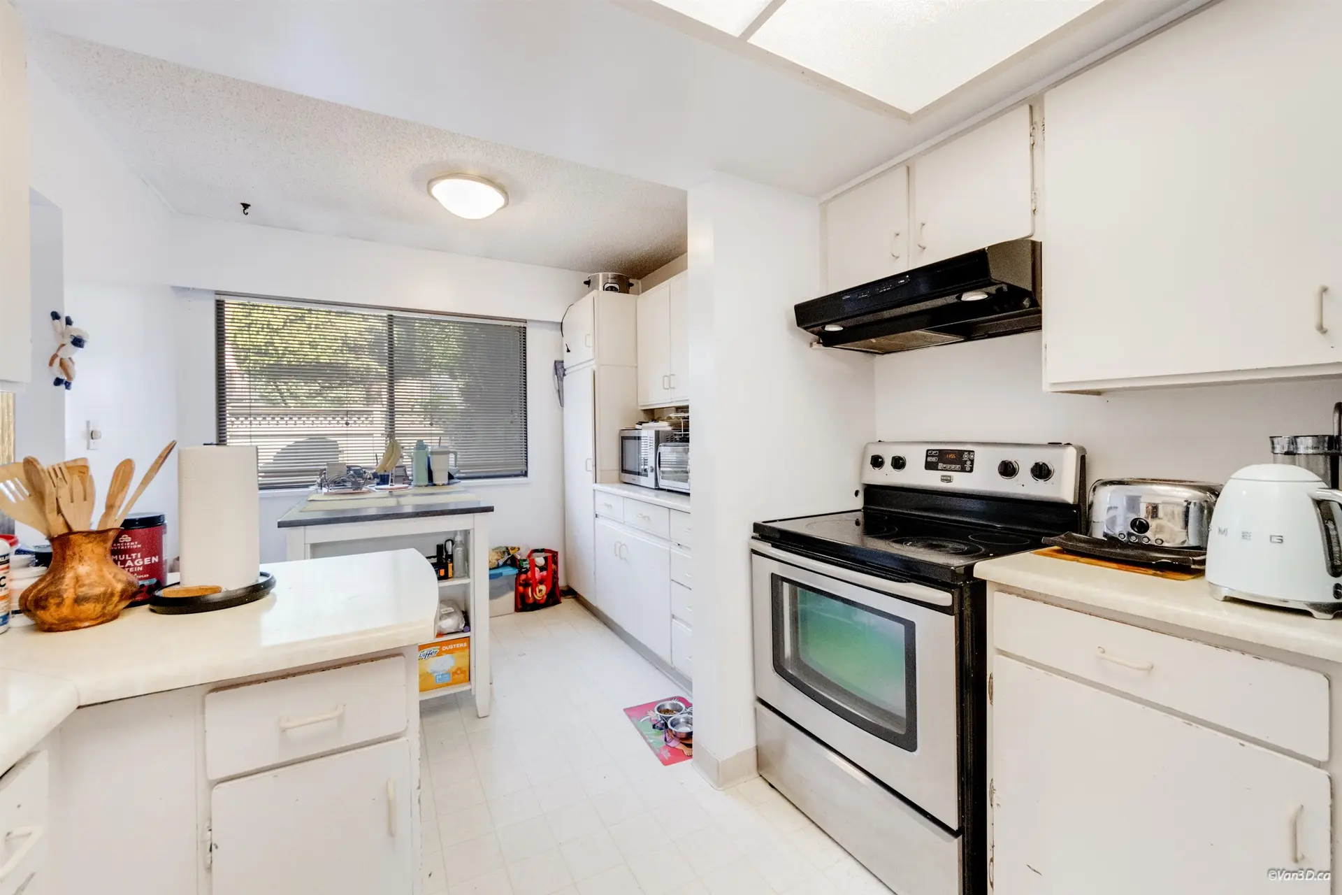 6884 Bromley Court - Image 14