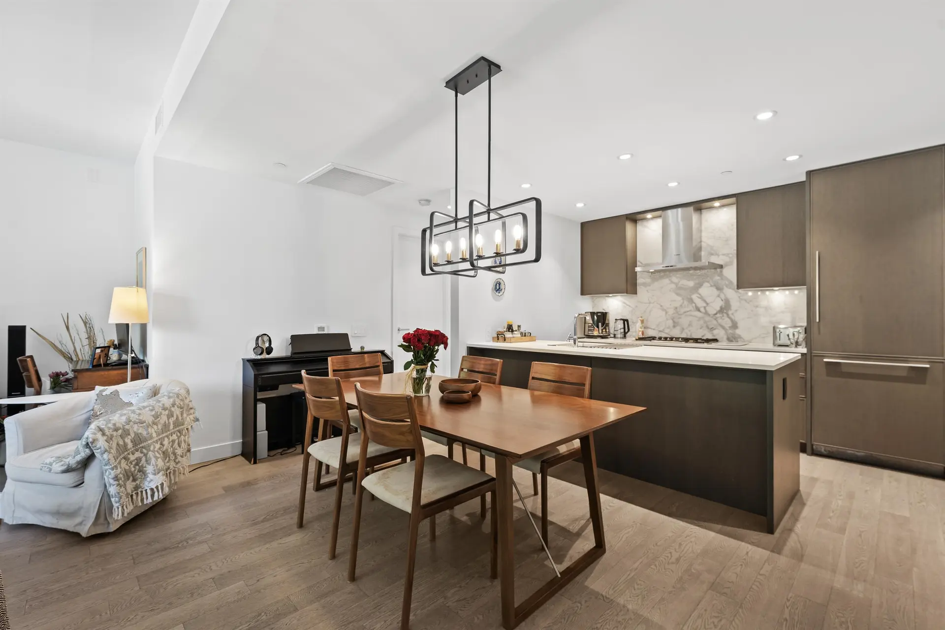 #103 1055 Ridgewood Drive - Image 6
