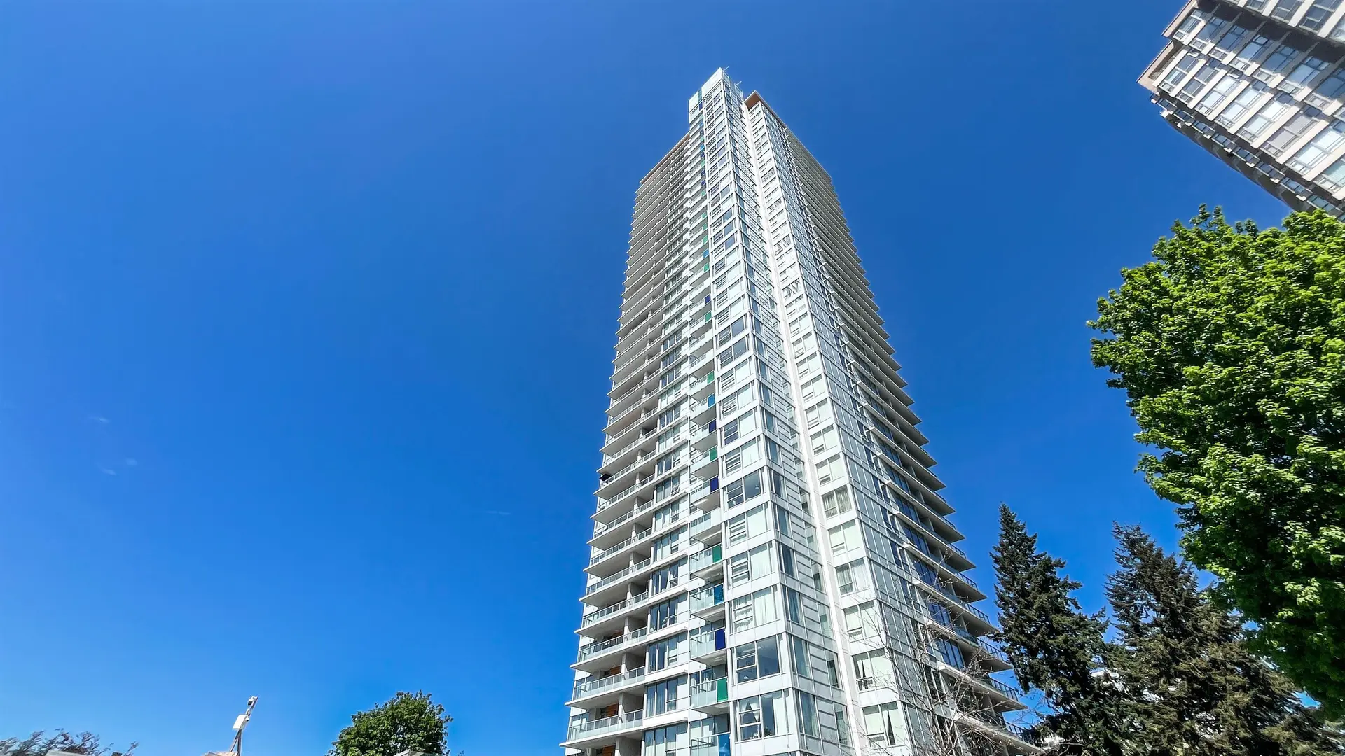 #2208 5883 Barker Avenue - Image 3