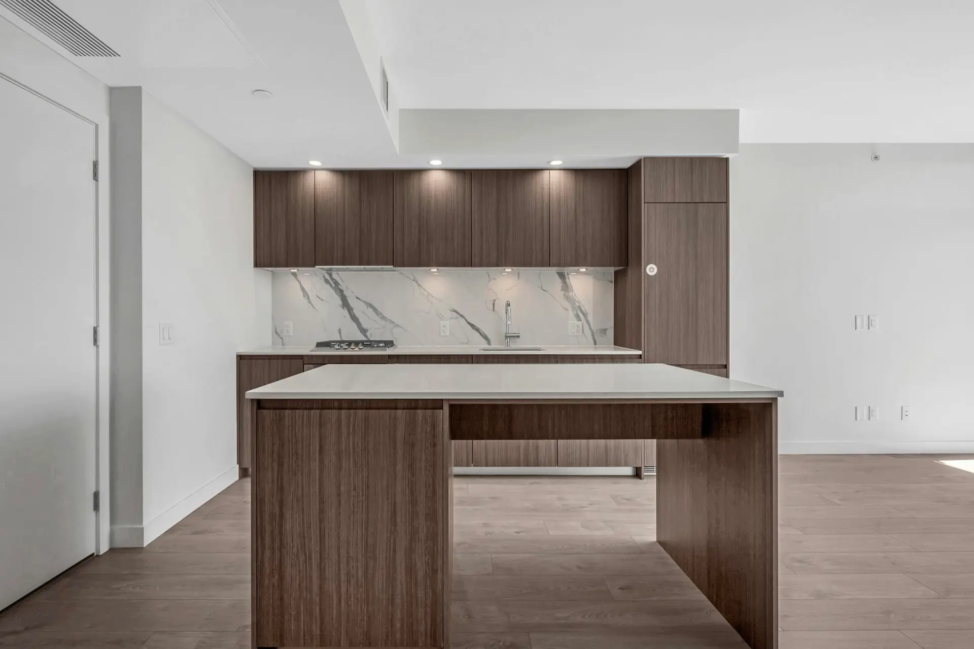 #303 6463 Silver Avenue - Image 2