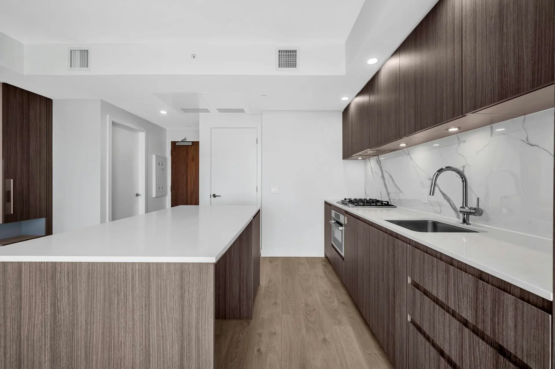 #303 6463 Silver Avenue - Image 4