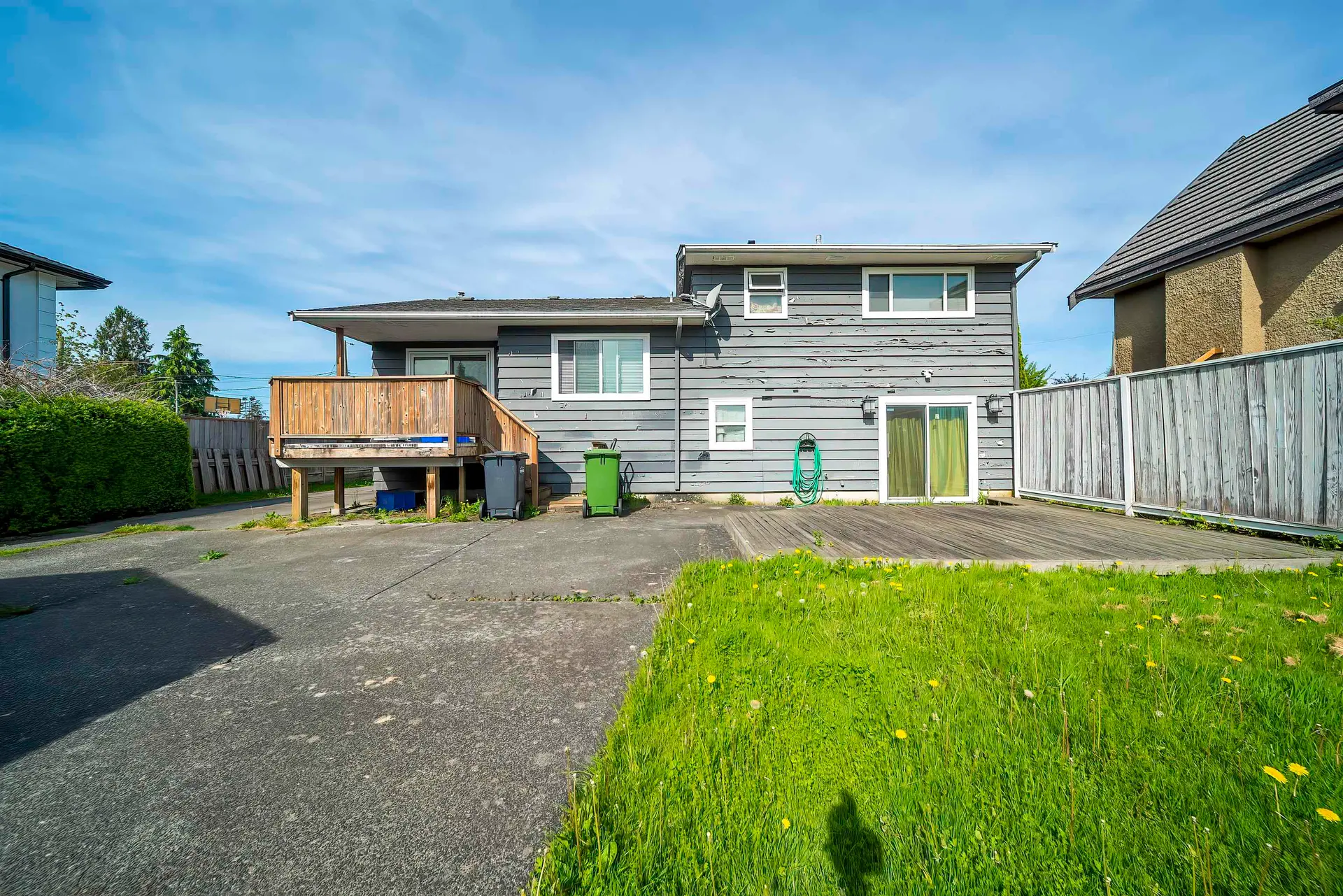 9891 Pinewell Crescent - Image 11