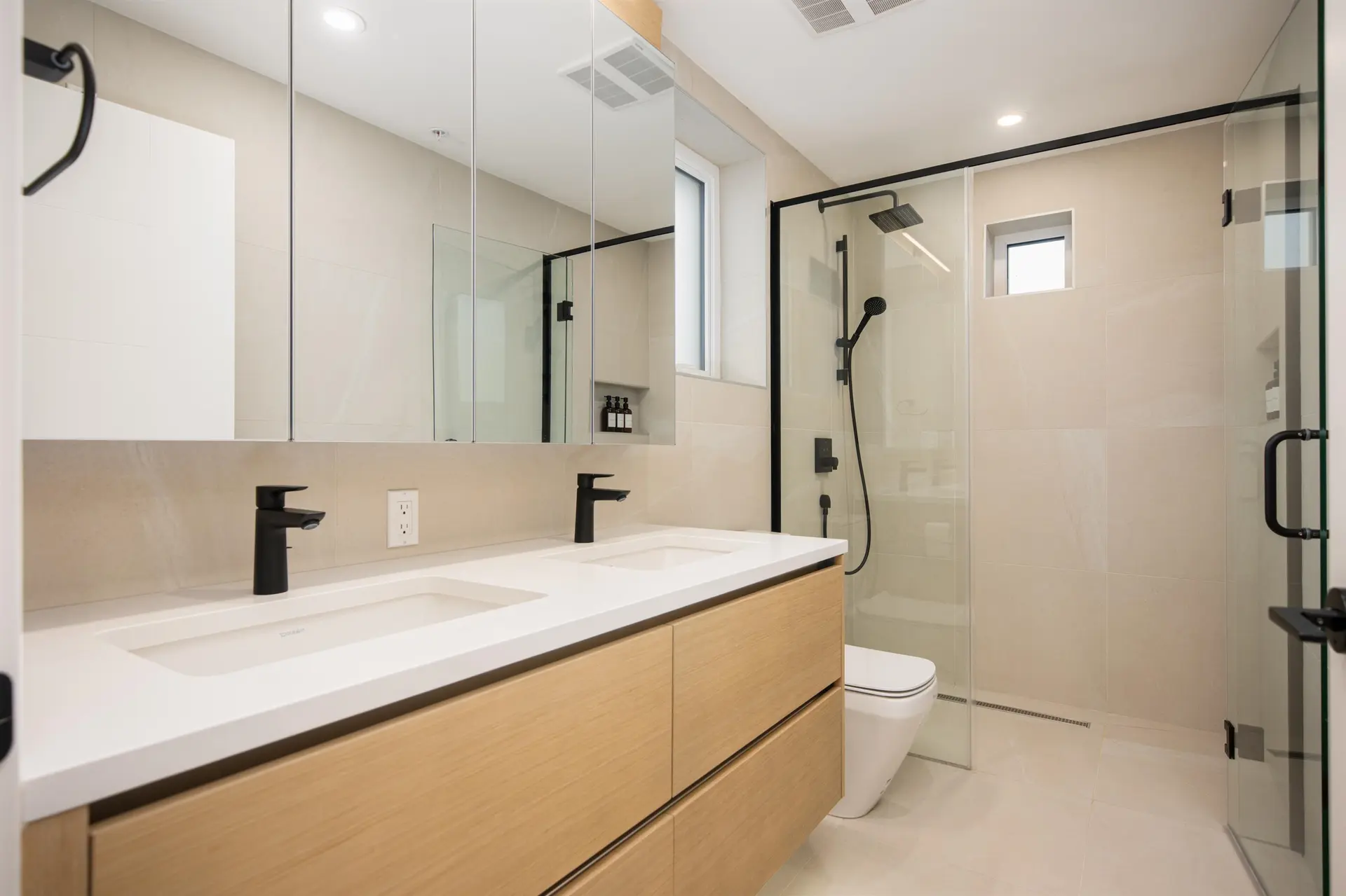 #2 128 W Woodstock Avenue - Image 11