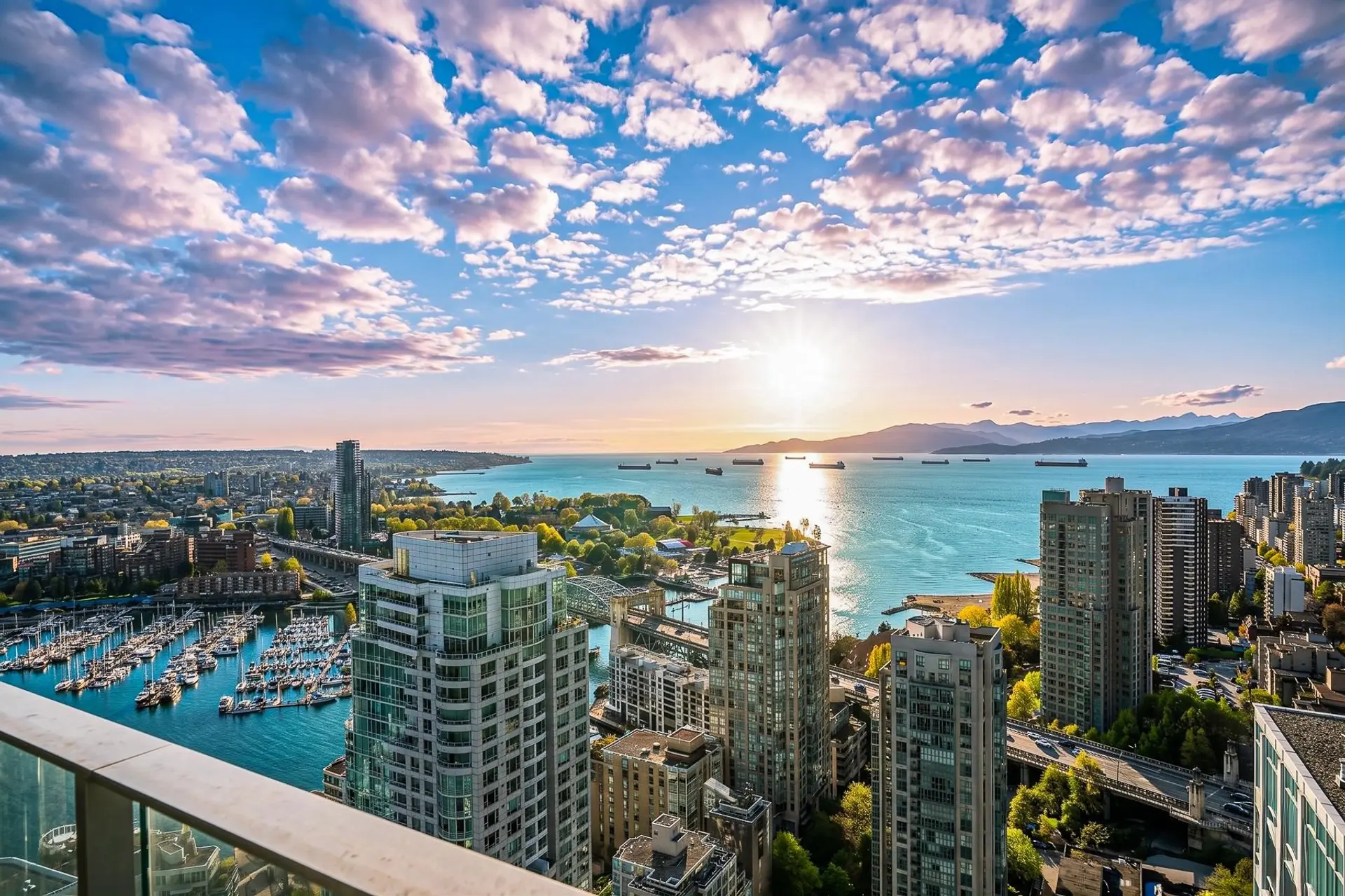 #4105 1480 Howe Street - Image 2