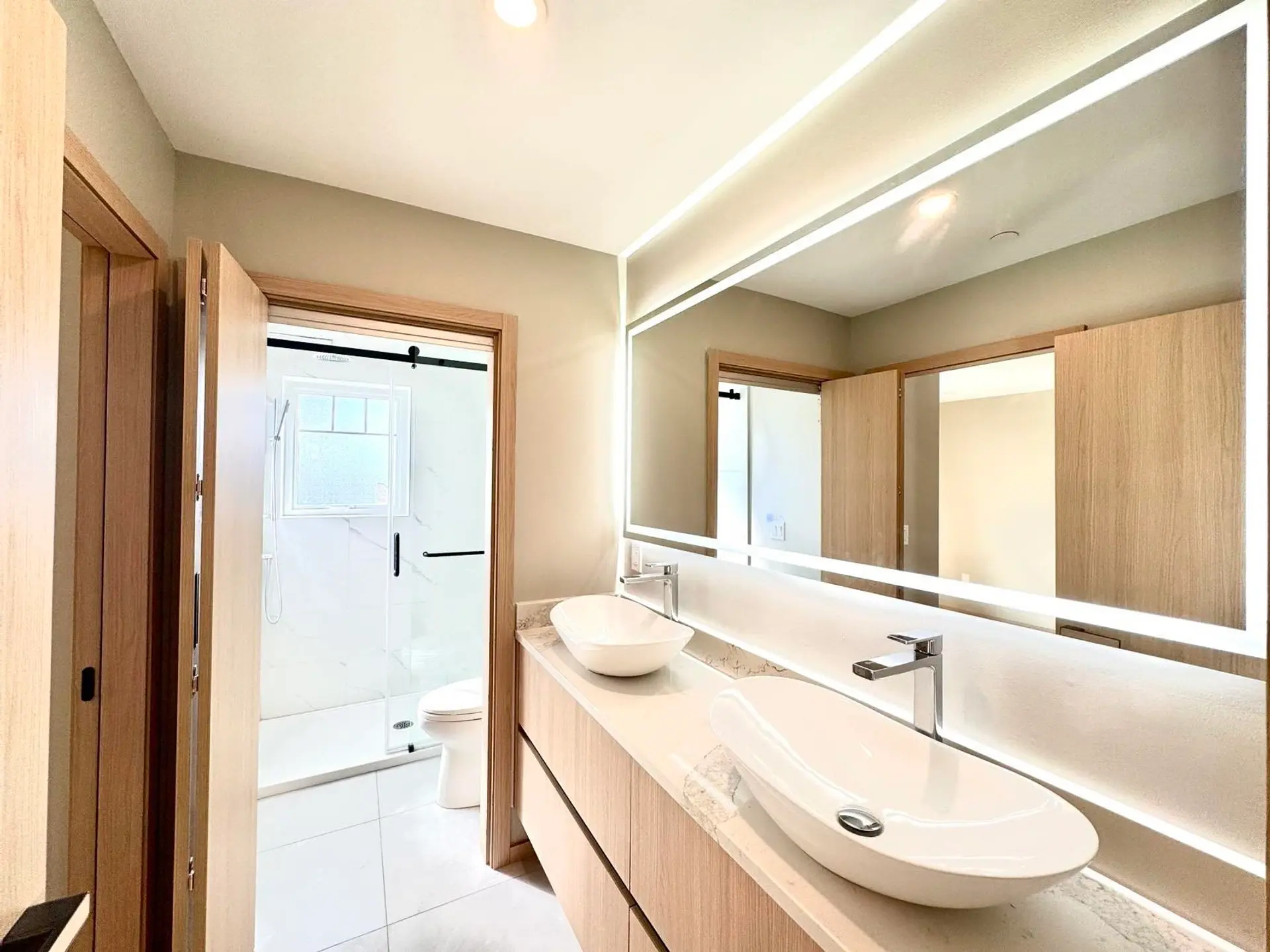 5216 Rupert Street - Image 15