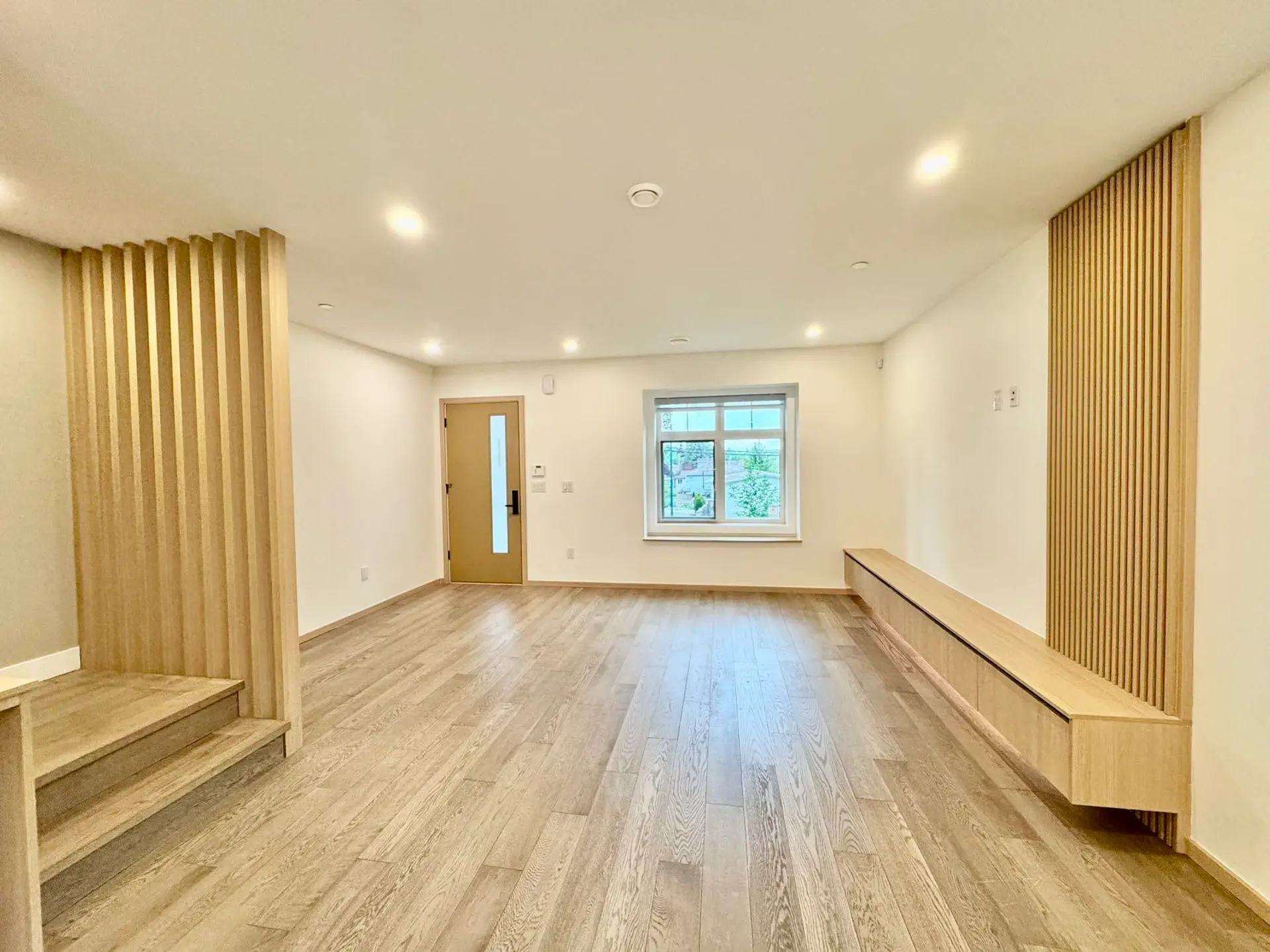 5216 Rupert Street - Image 4
