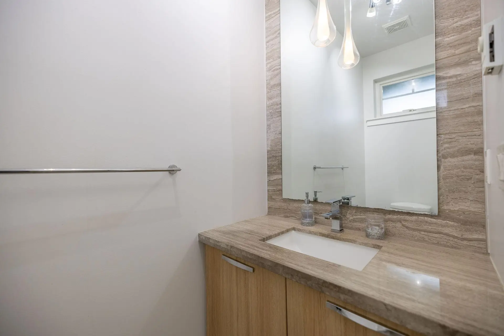 #7 6350 142 Street - Image 7