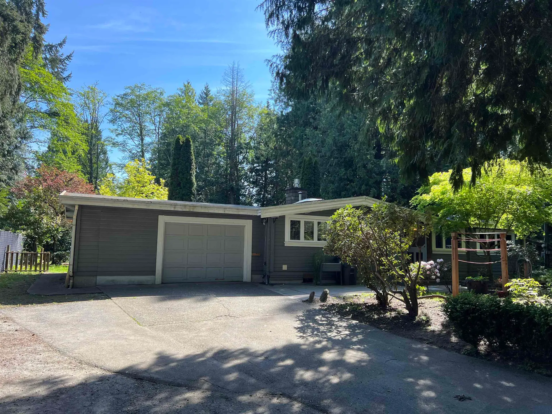 12564 24 Avenue - Image 2