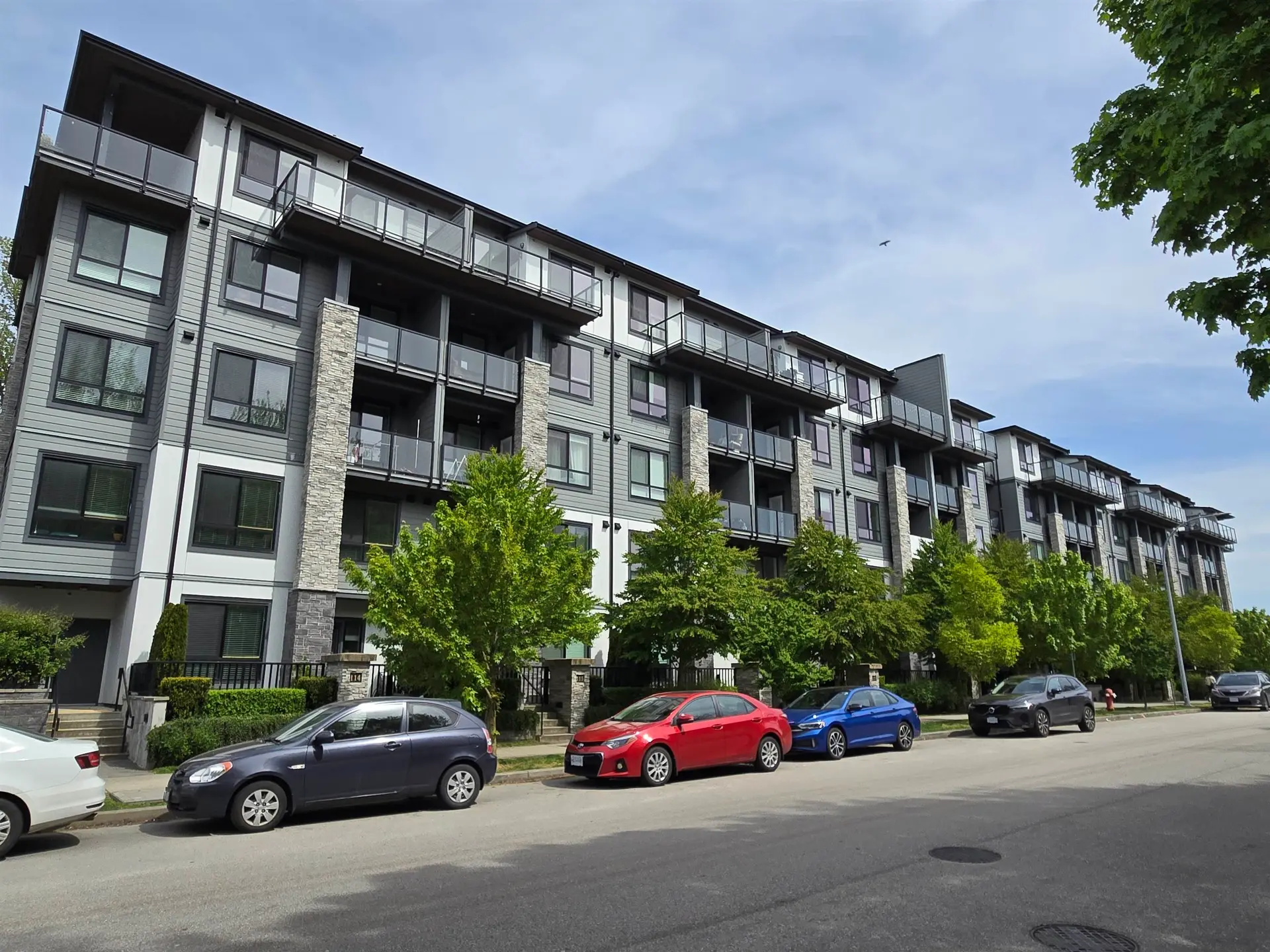#418 15351 101 Avenue - Image 1