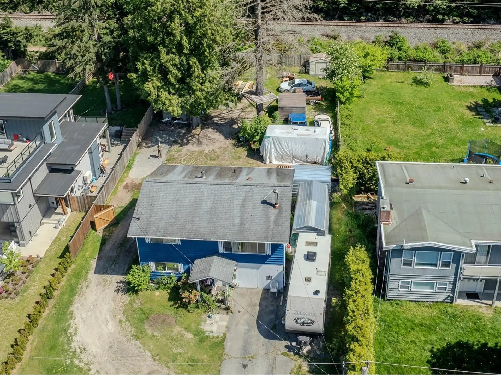 42066 Birken Road - Image 12