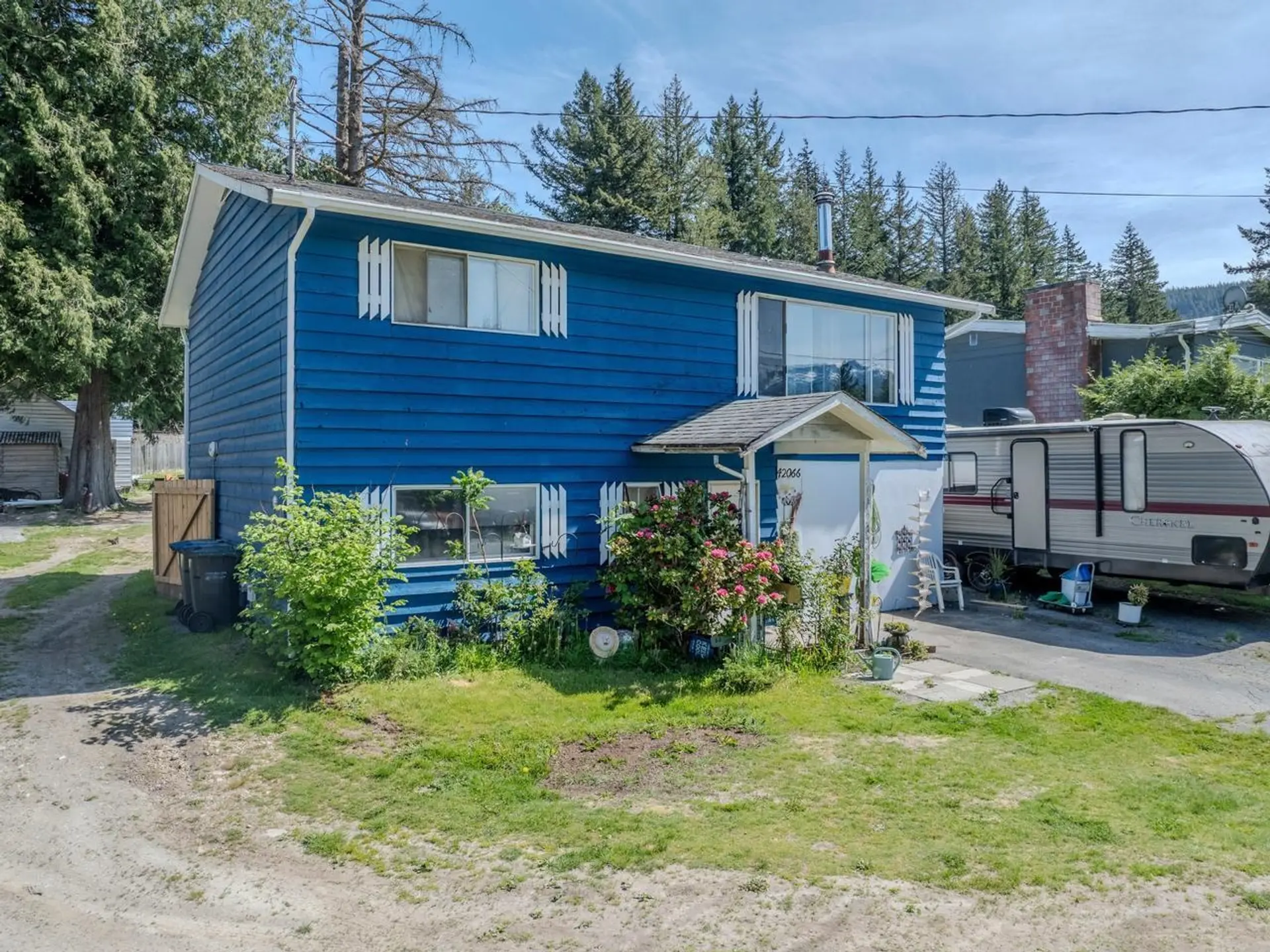 42066 Birken Road - Image 3