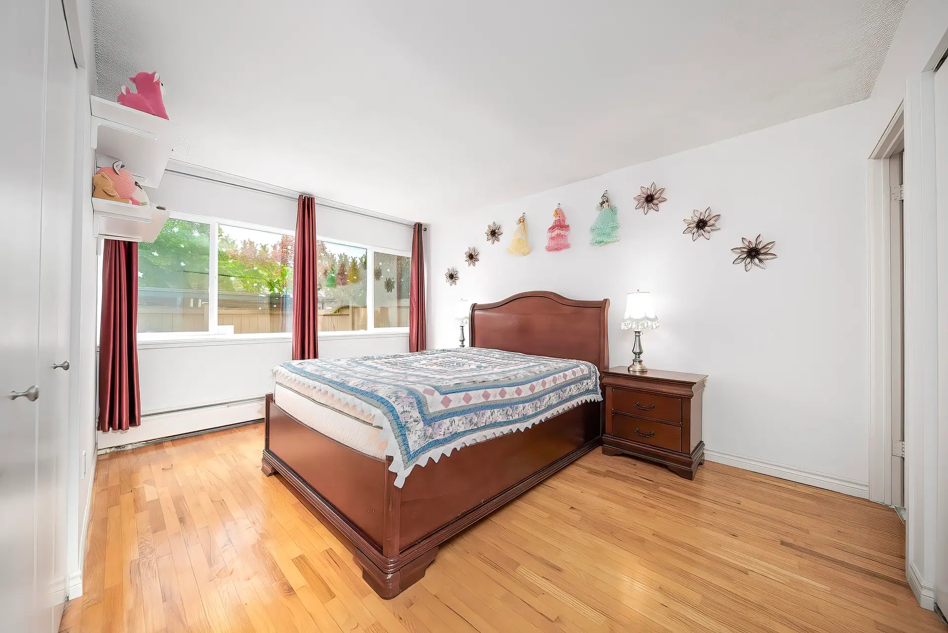 750 Westview Crescent - Image 6