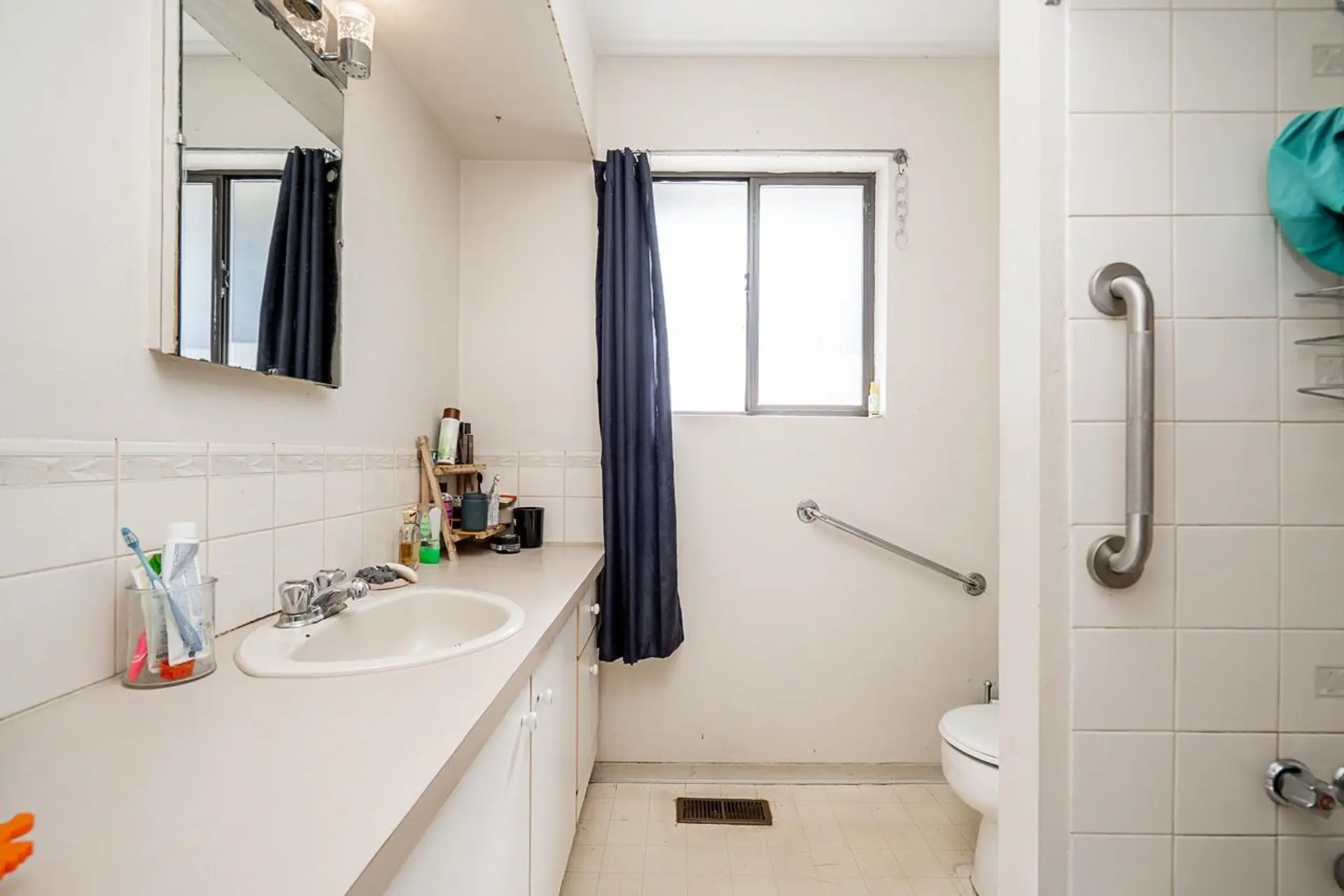 13760 Bentley Road - Image 10