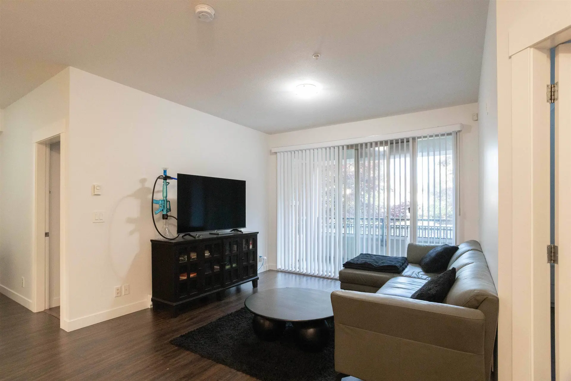 #210 33545 Rainbow Avenue - Image 6