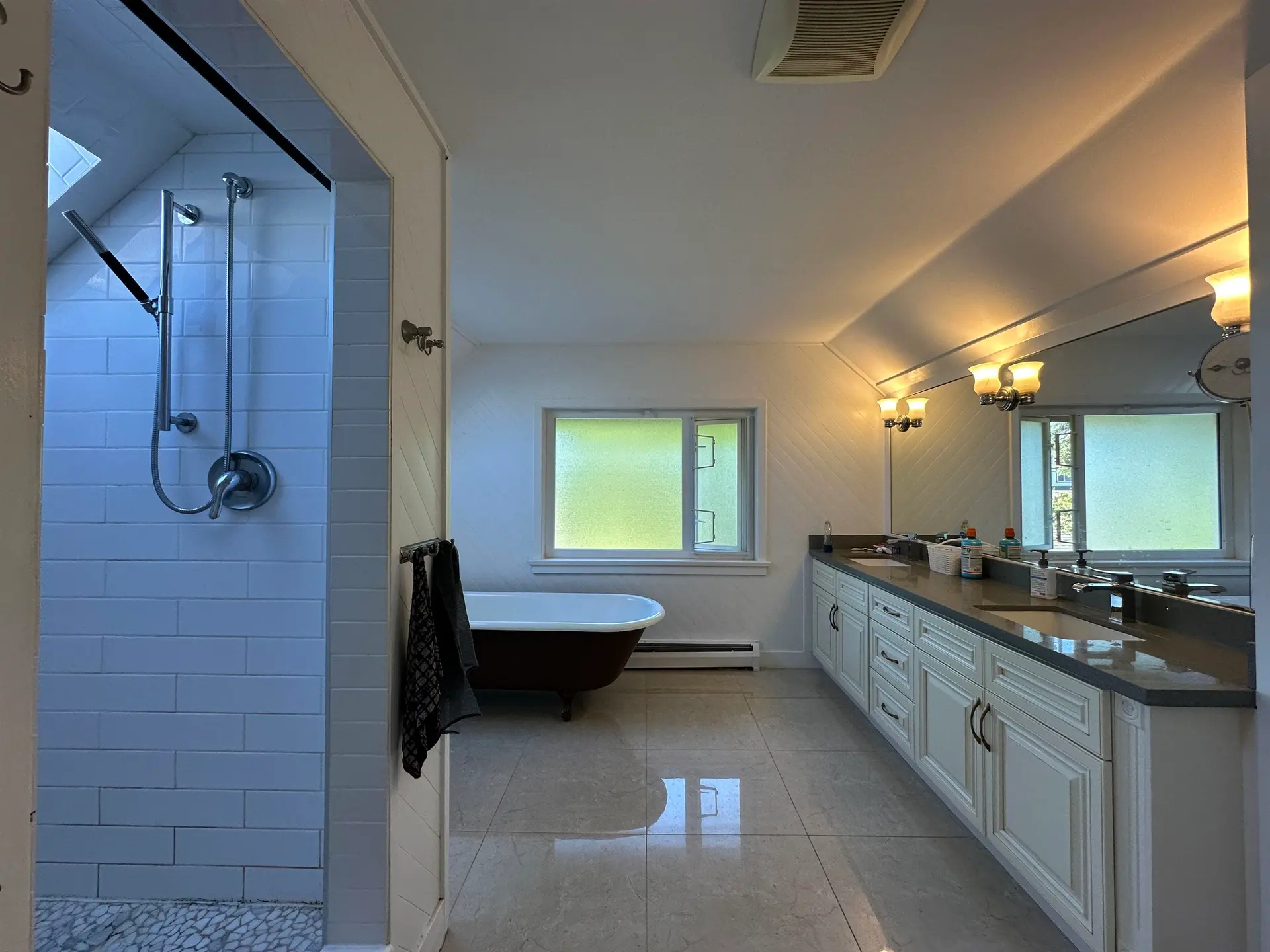 4678 W 3rd Avenue - Image 6