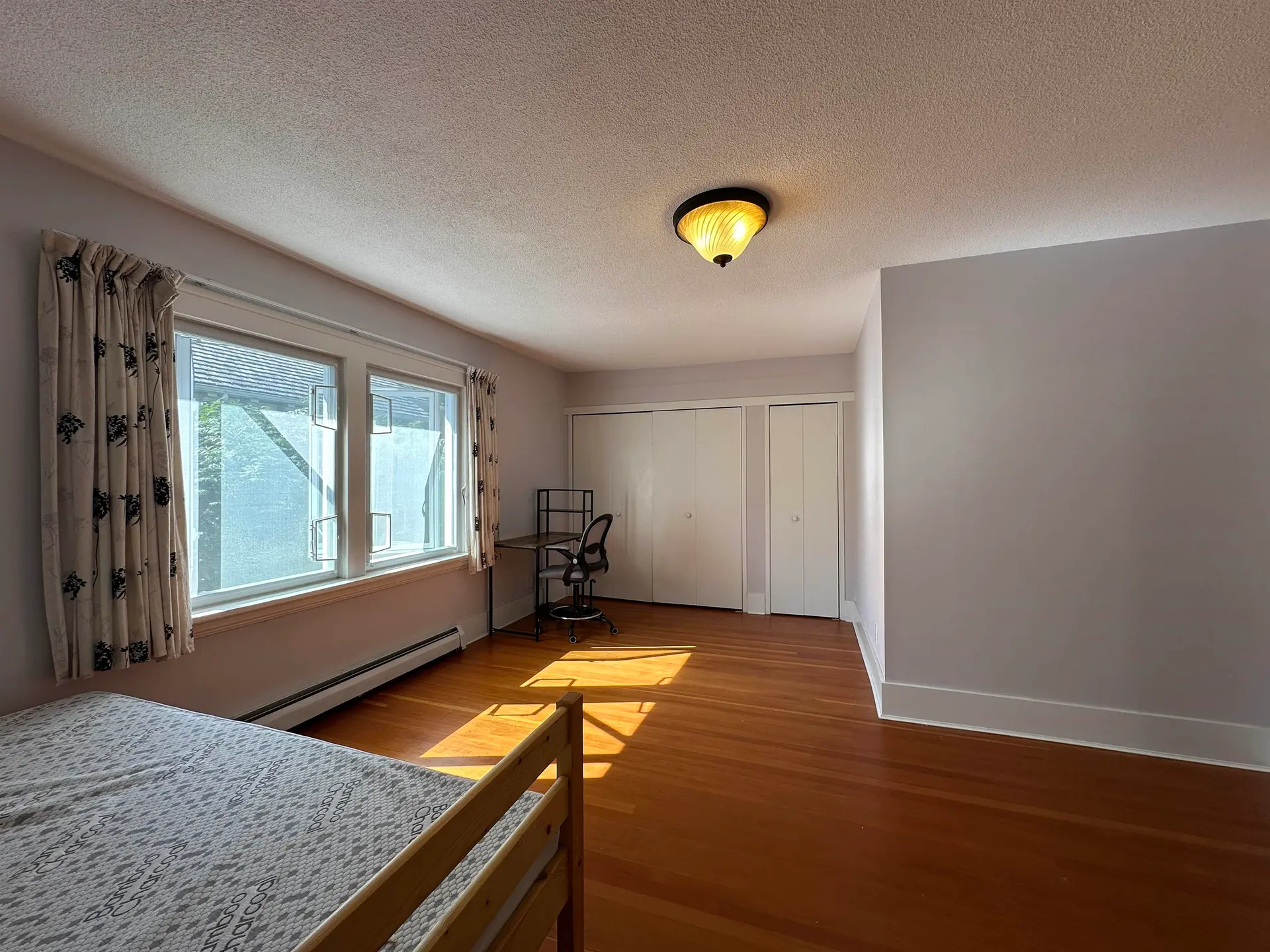 4678 W 3rd Avenue - Image 13