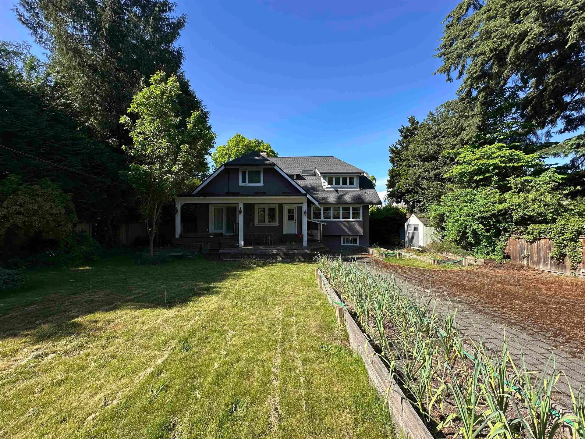 4678 W 3rd Avenue - Image 18