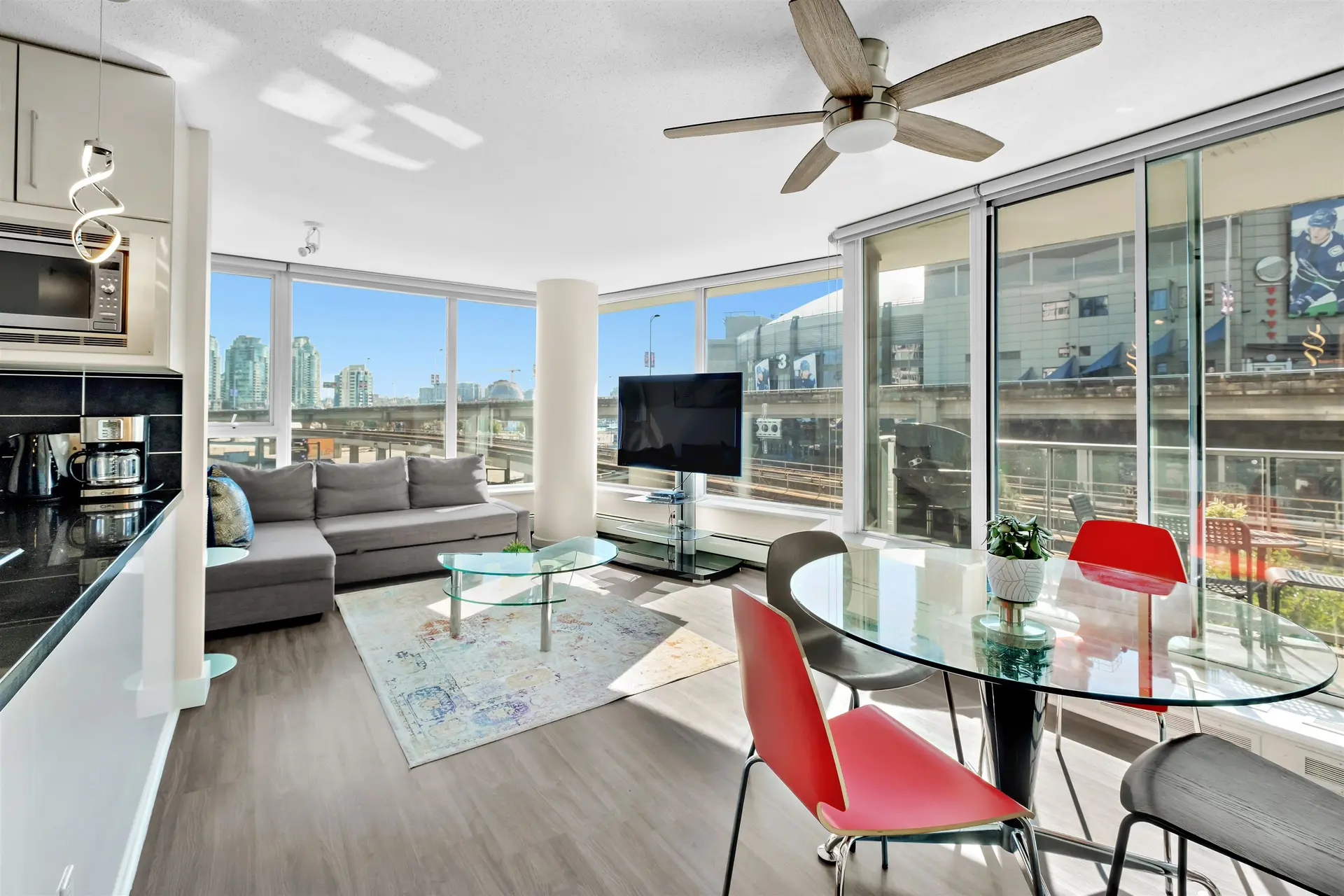 #305 689 Abbott Street - Image 1