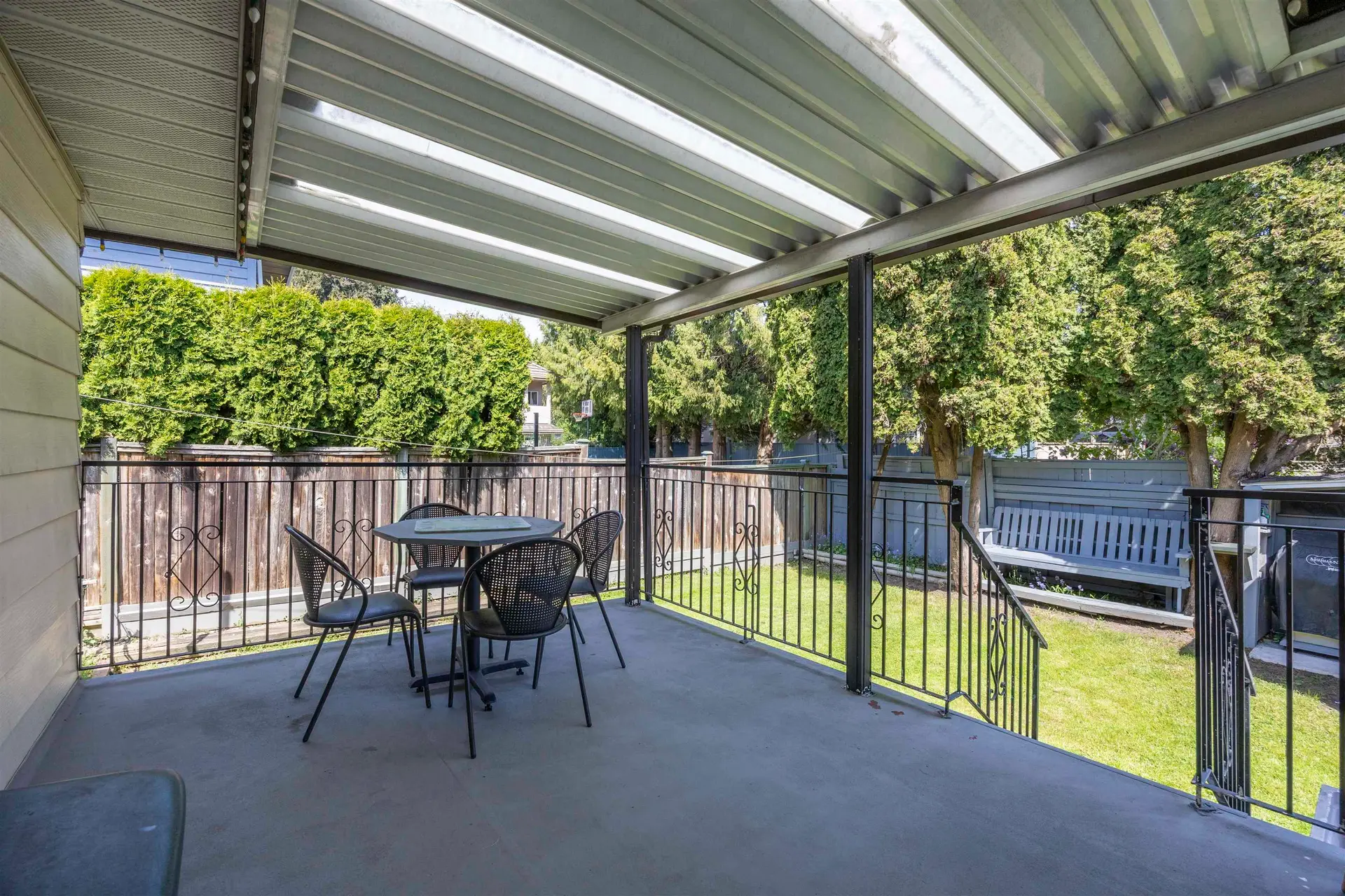 2480 McLennan Avenue - Image 9