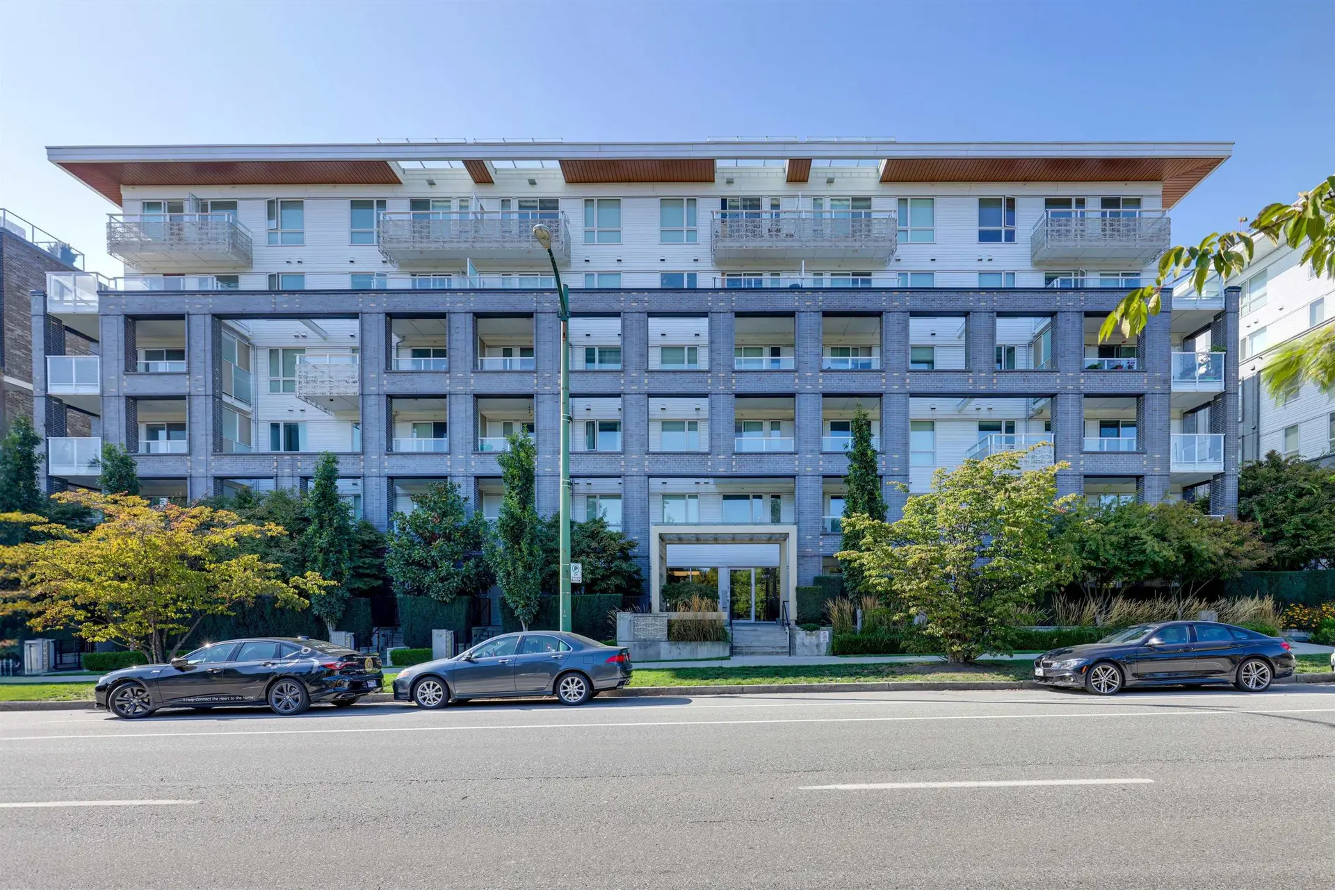 #111 6677 Cambie Street - Image 1