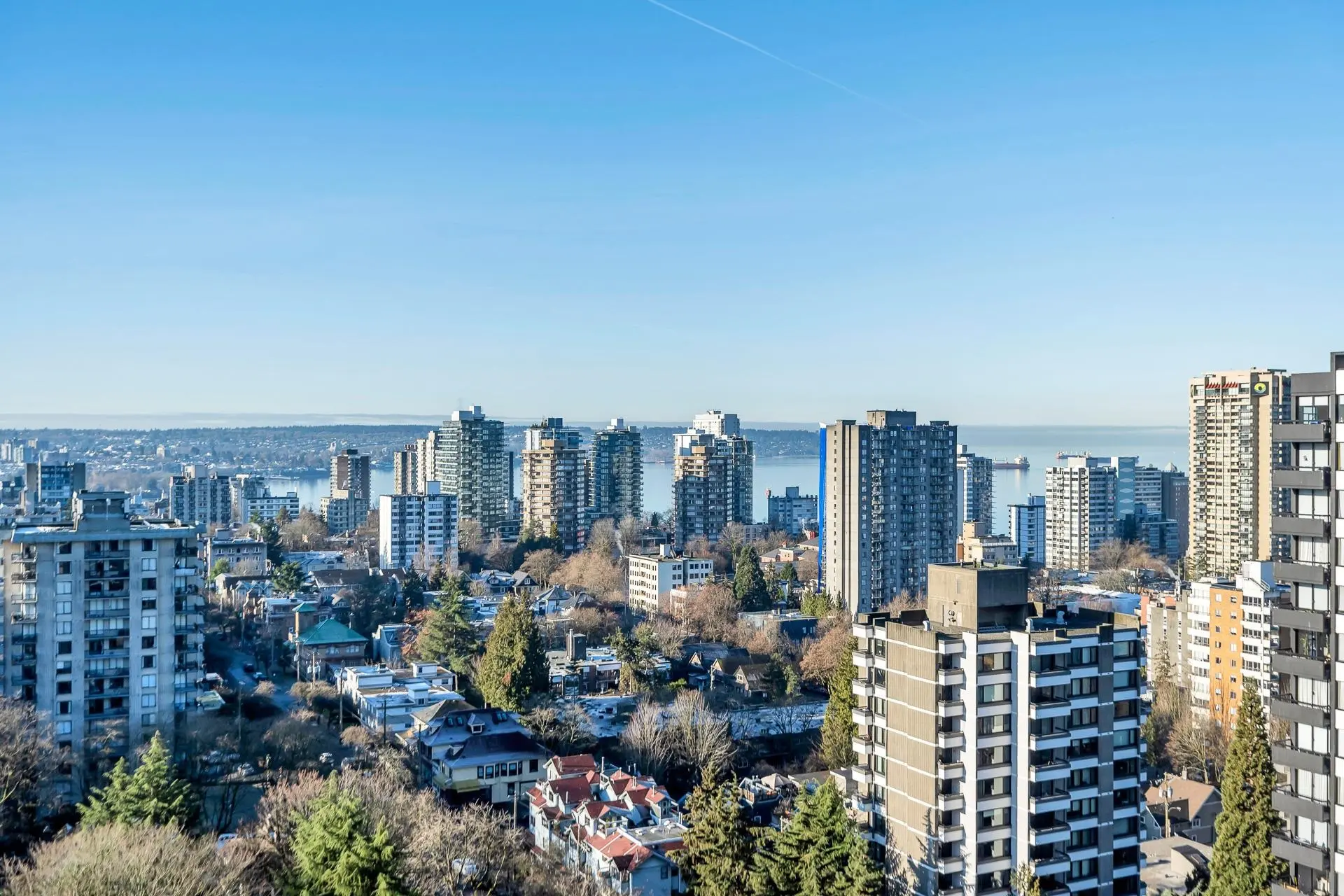 #2304 1408 Robson Street - Image 5