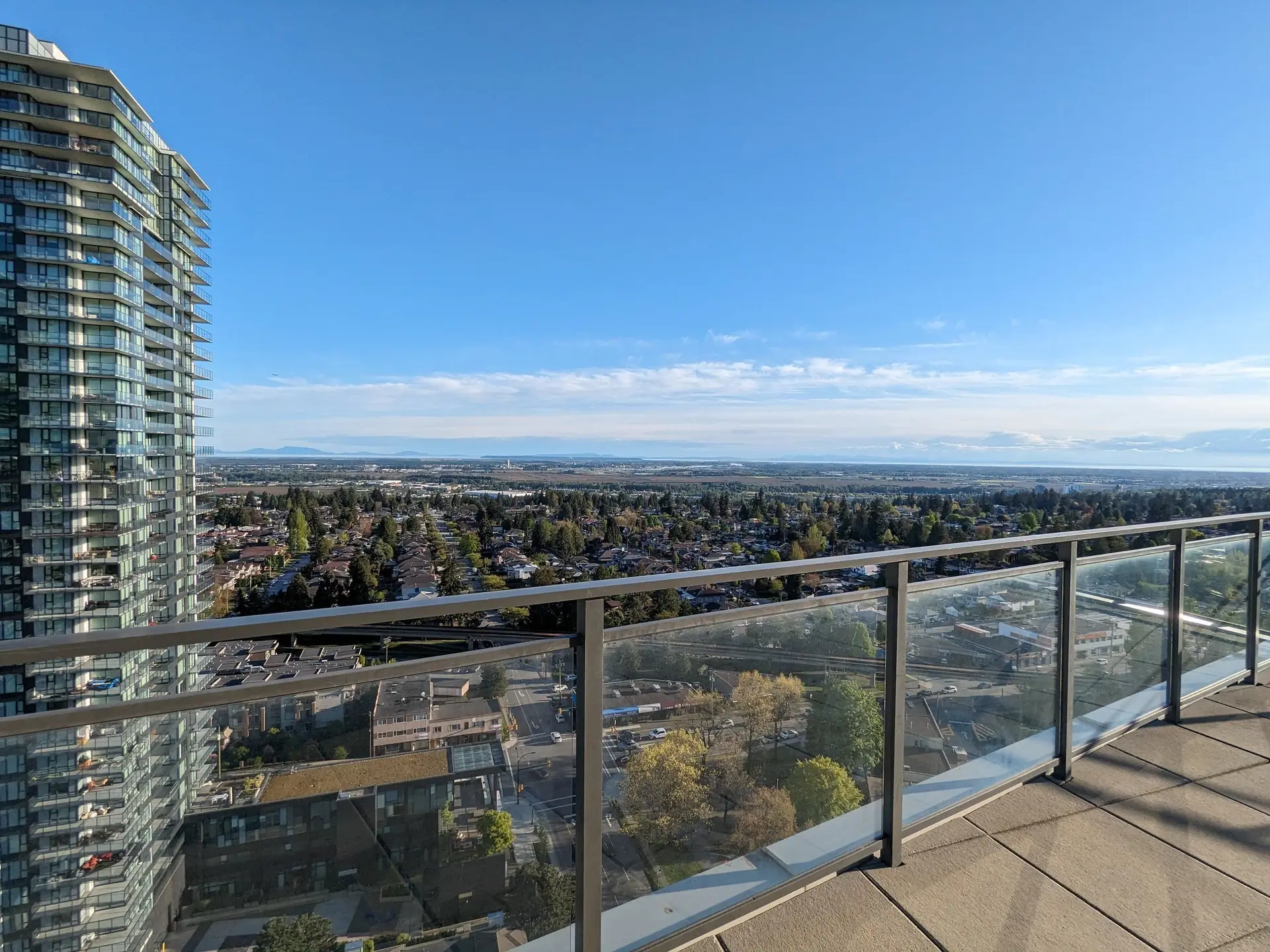 #2701 4900 Lennox Lane - Image 18