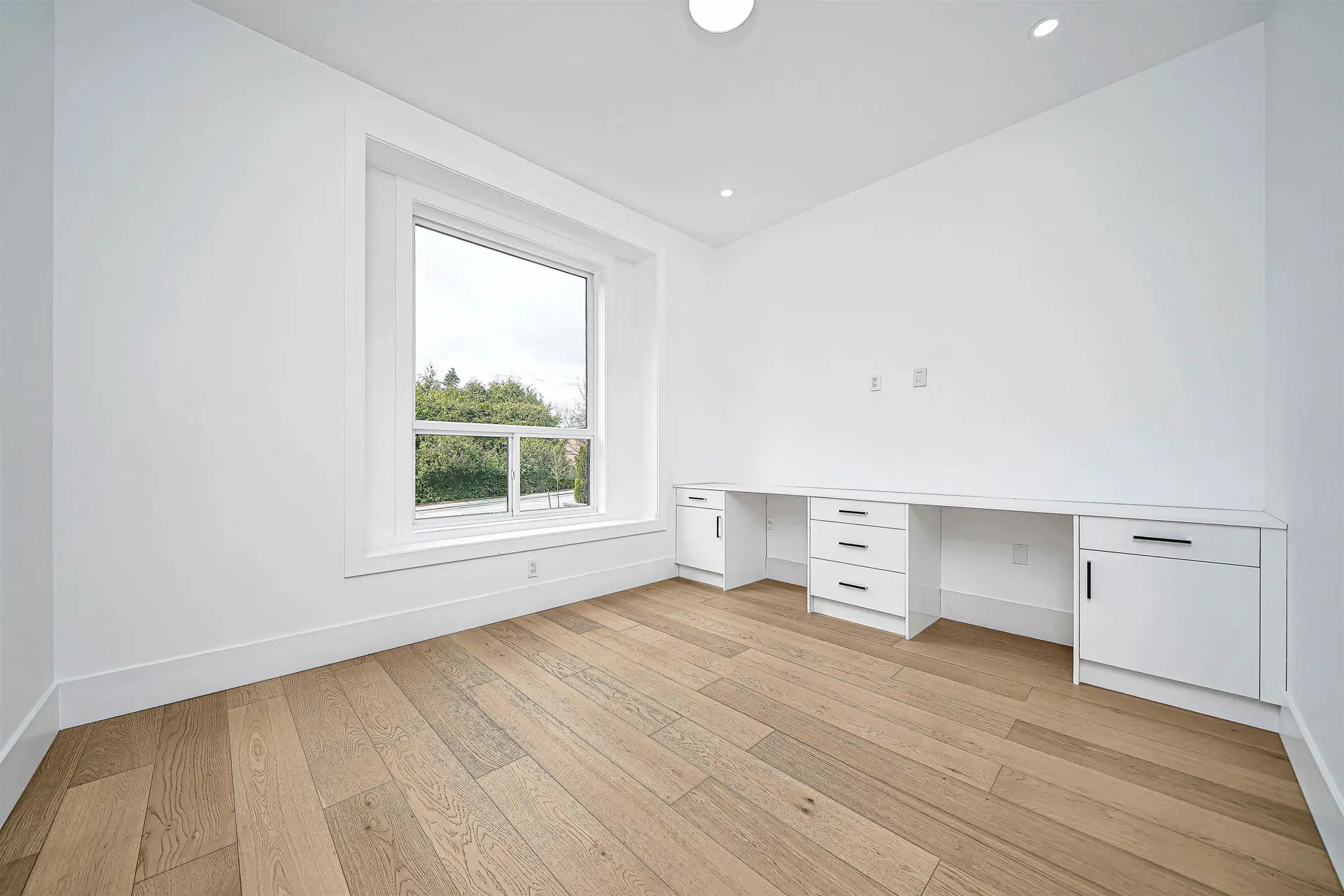 5468 184 Street - Image 10