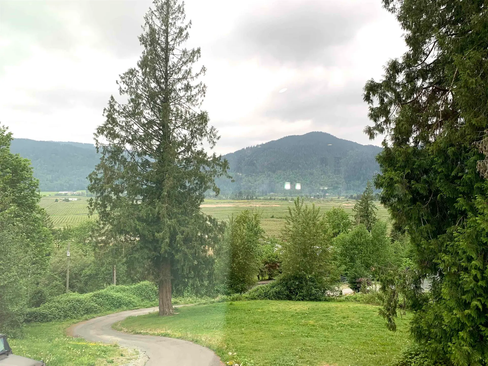 10710 Sylvester Road - Image 8