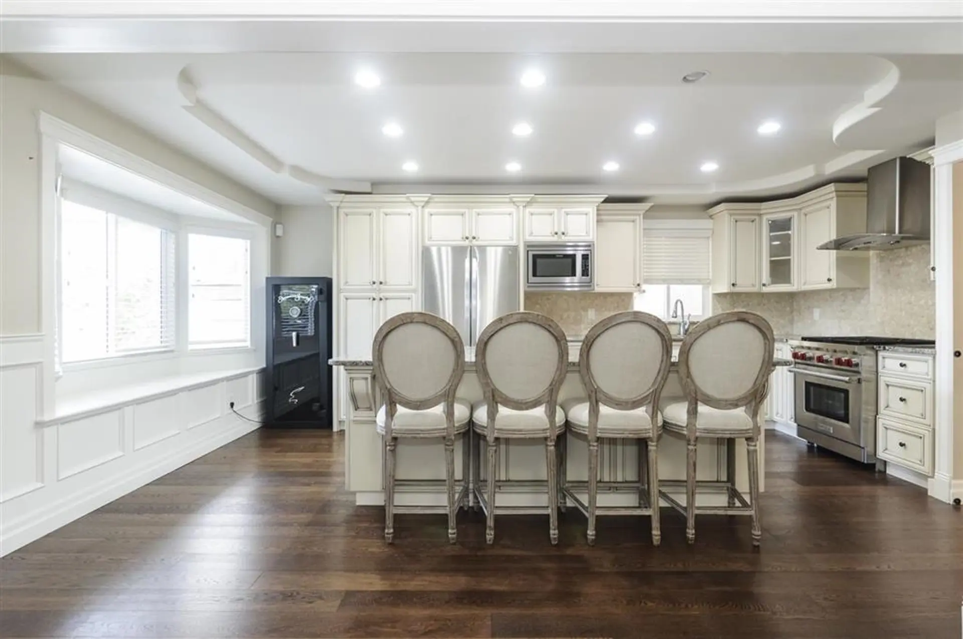 183 N Howard Avenue - Image 7