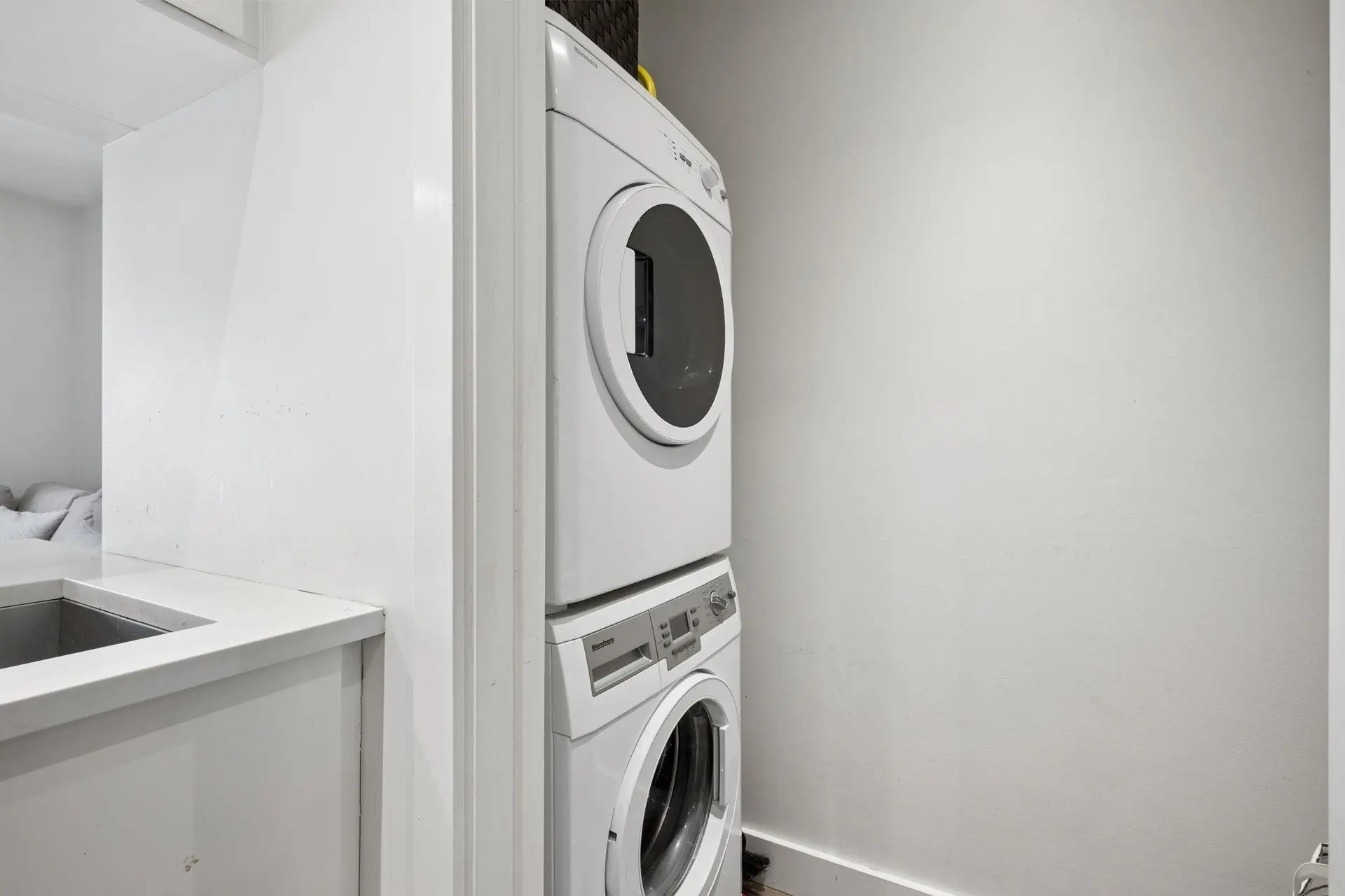 #302 555 W 14th Avenue - Image 13