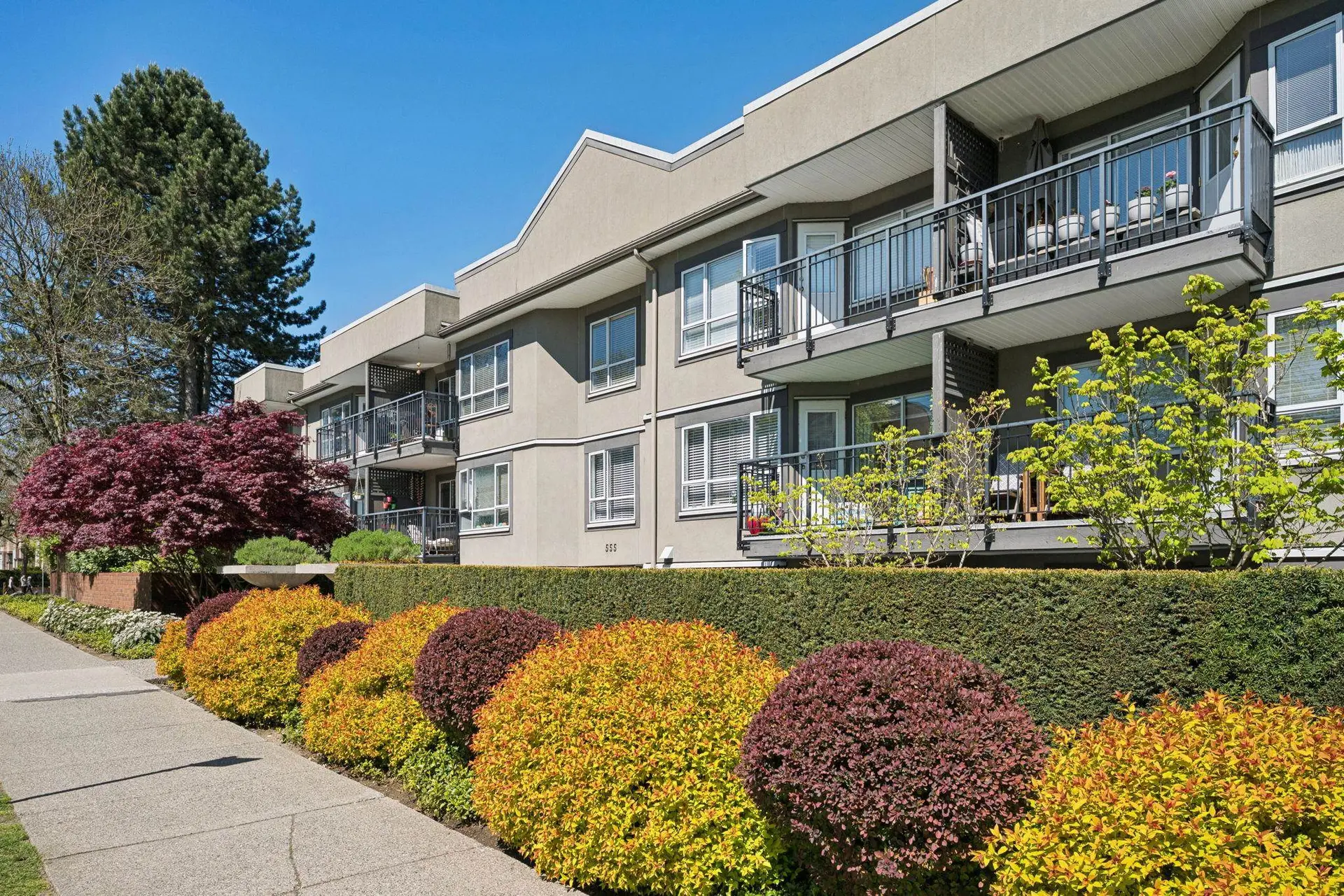#302 555 W 14th Avenue - Image 16