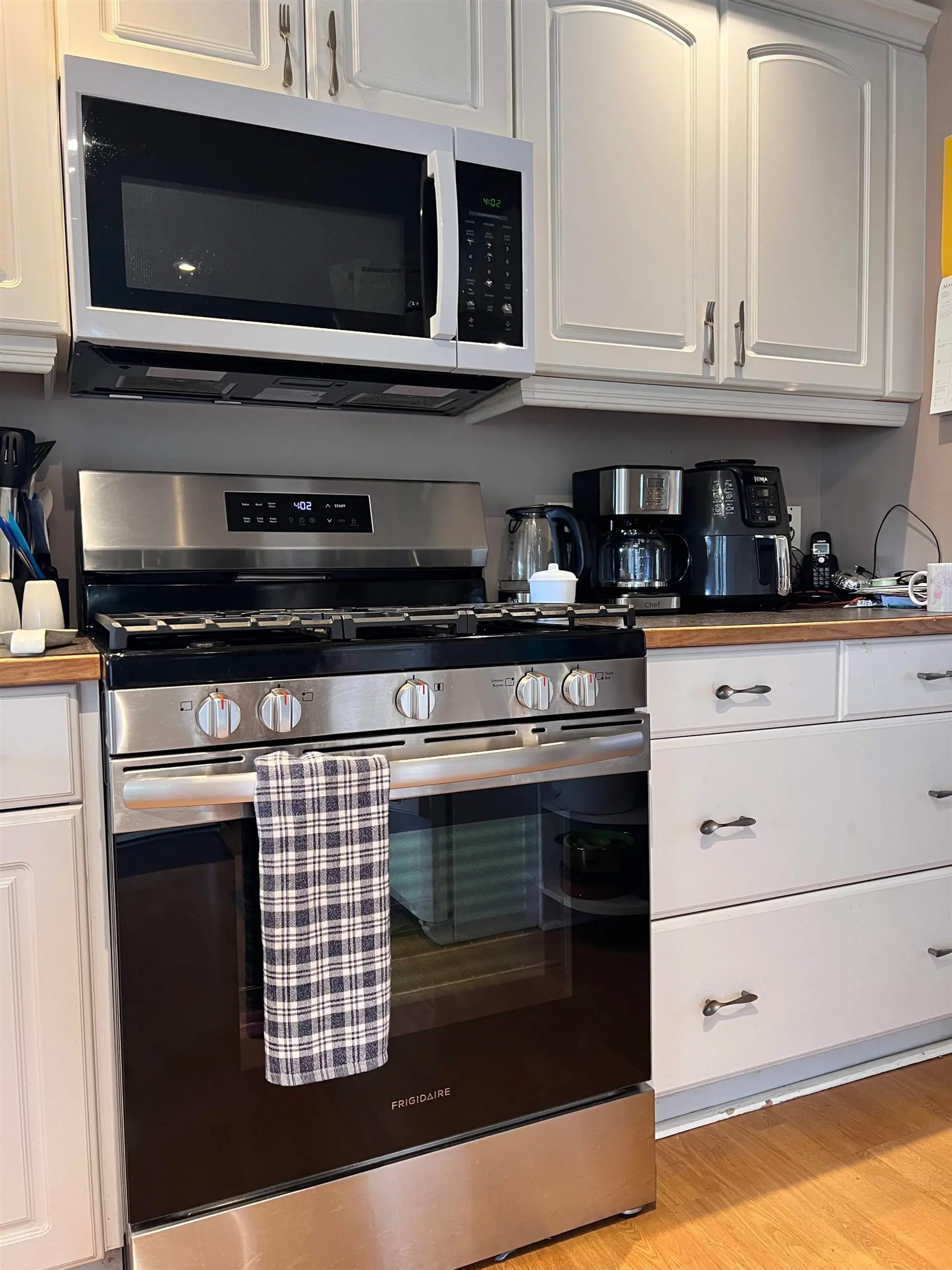 10837 145 A Street - Image 4