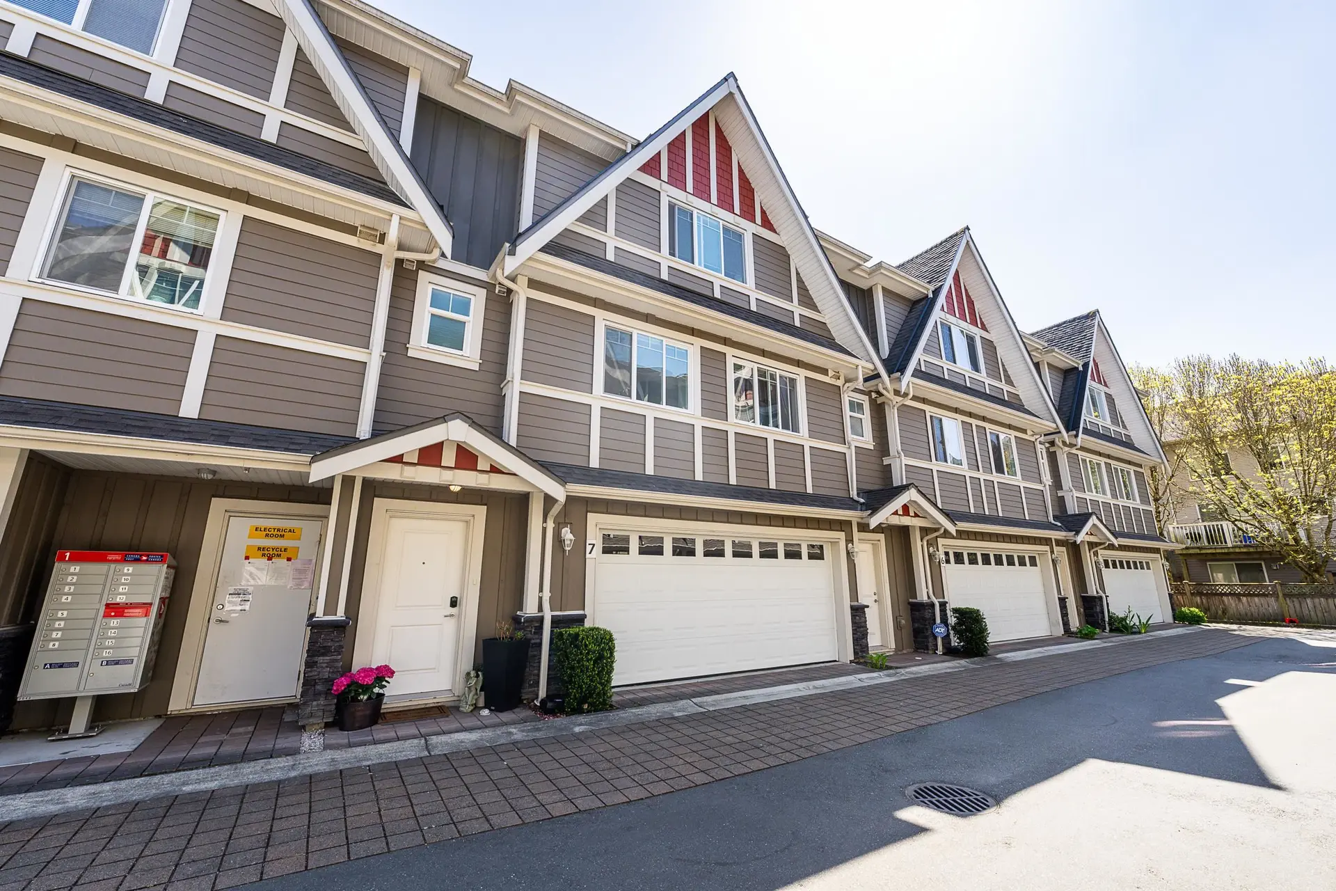 #7 9000 General Currie Road - Image 3