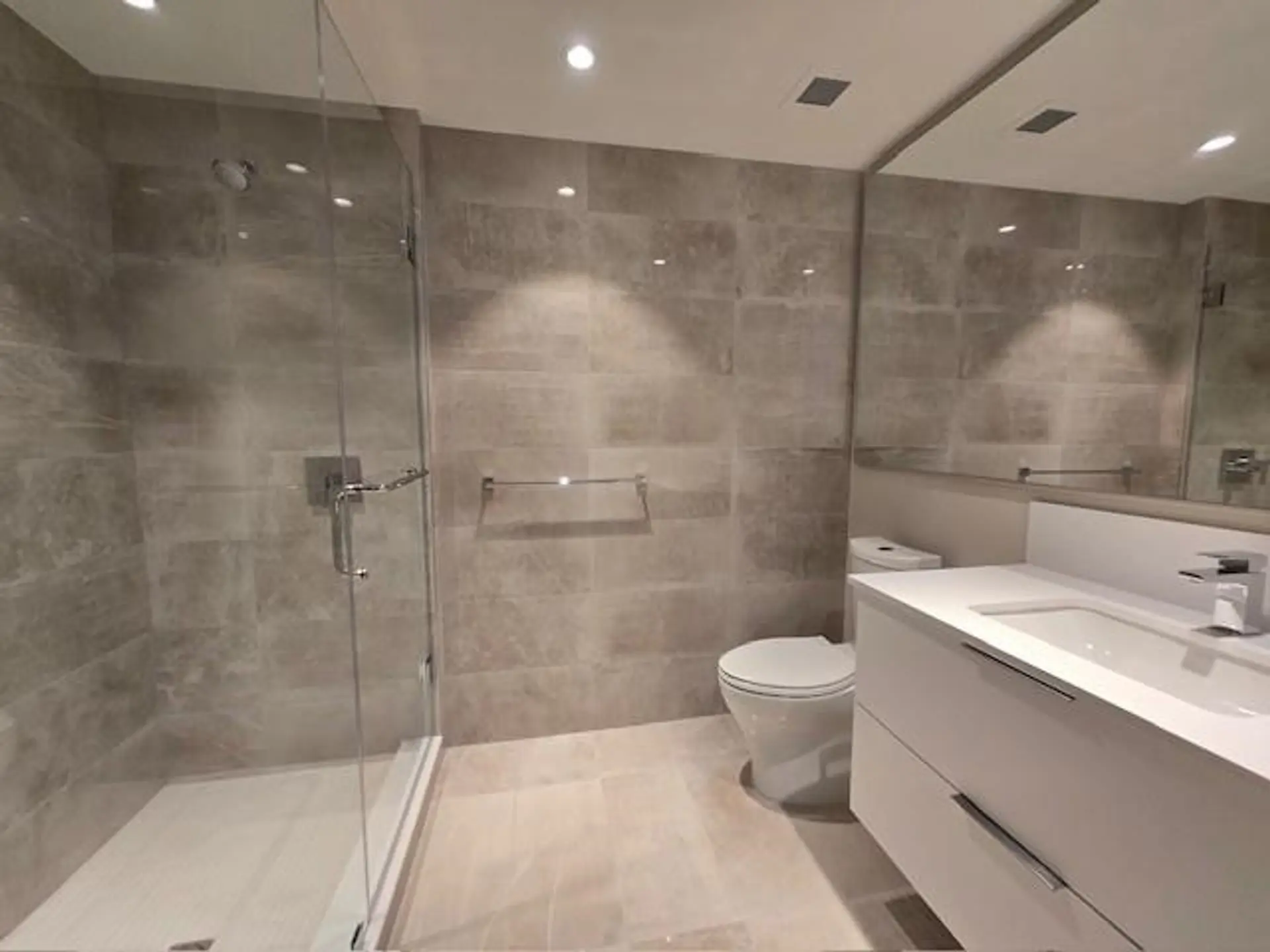 #2102 485 W 42nd Avenue - Image 3