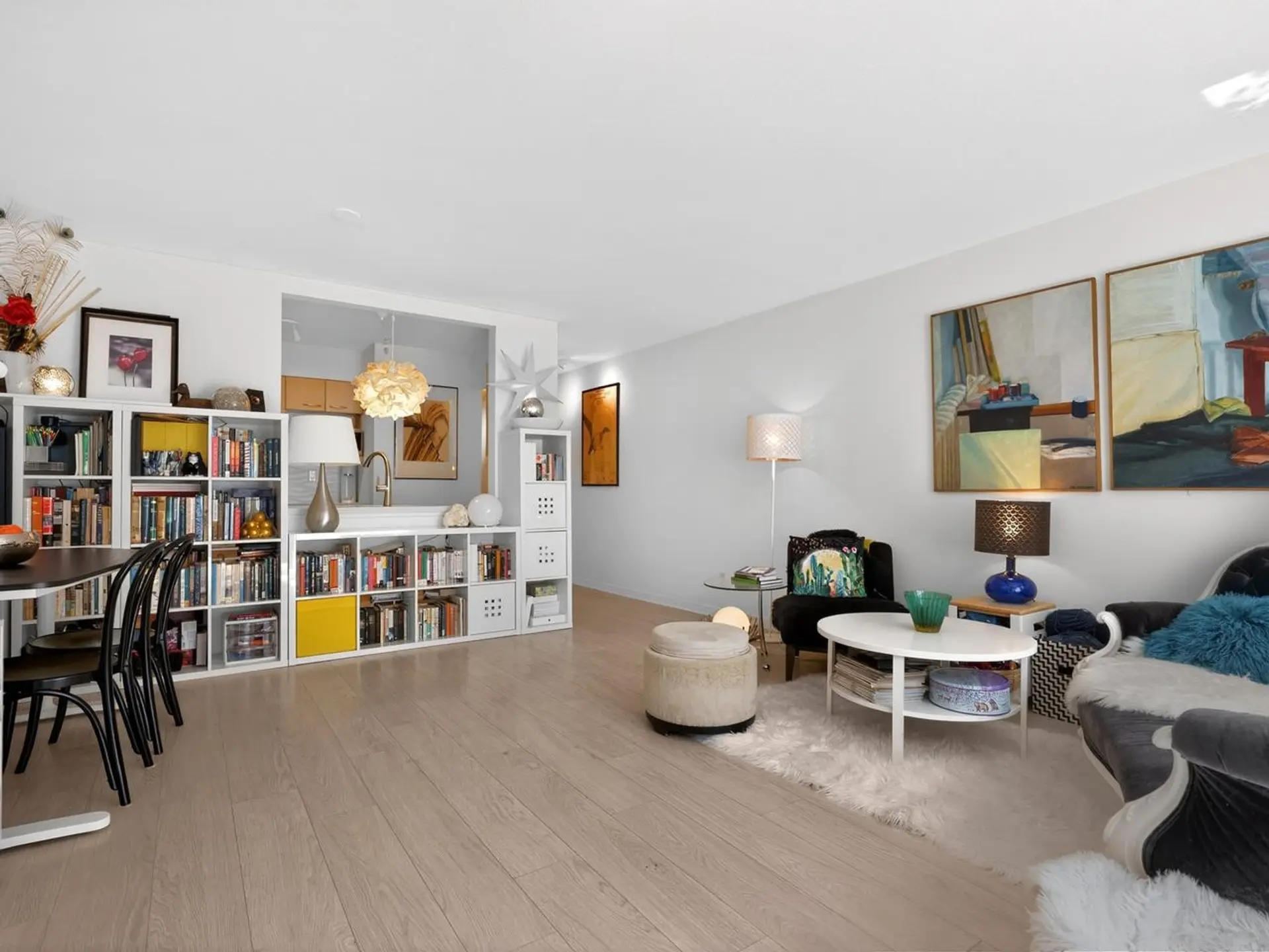 #134 1408 Cartier Avenue - Image 3