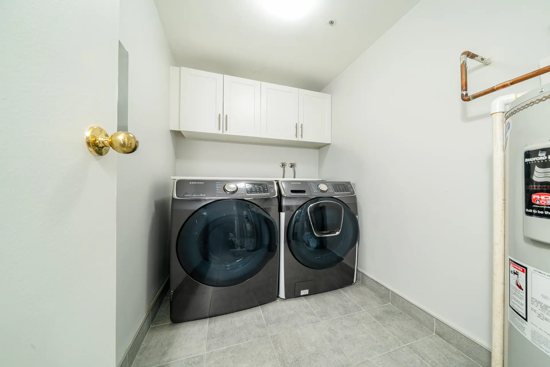 #304 7700 Gilbert Road - Image 19