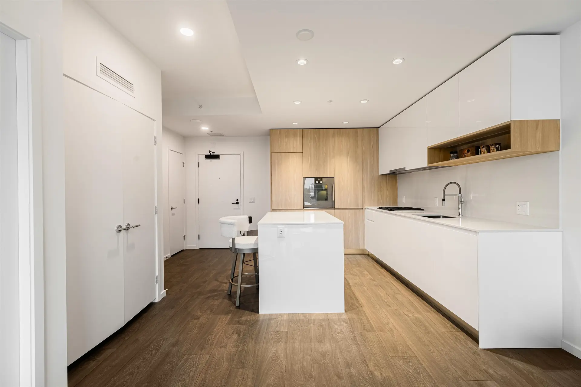 #528 6300 Minoru Boulevard - Image 3
