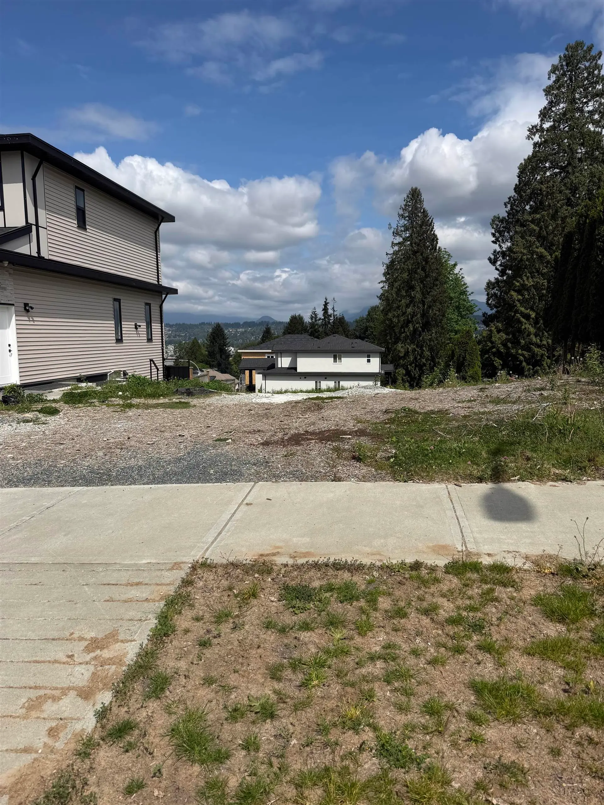 13875 114 Avenue - Image 2