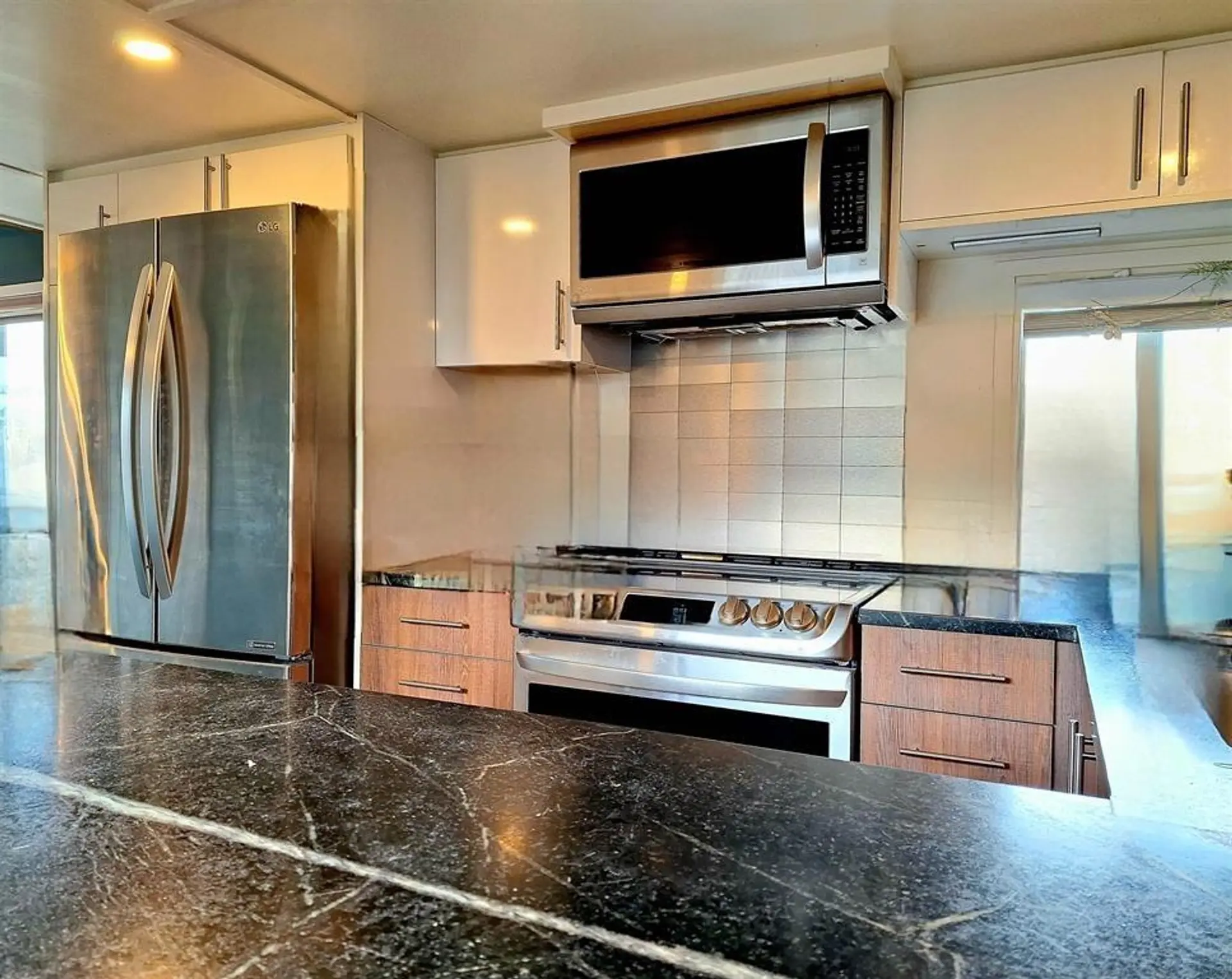 4525 W River Road - Image 13