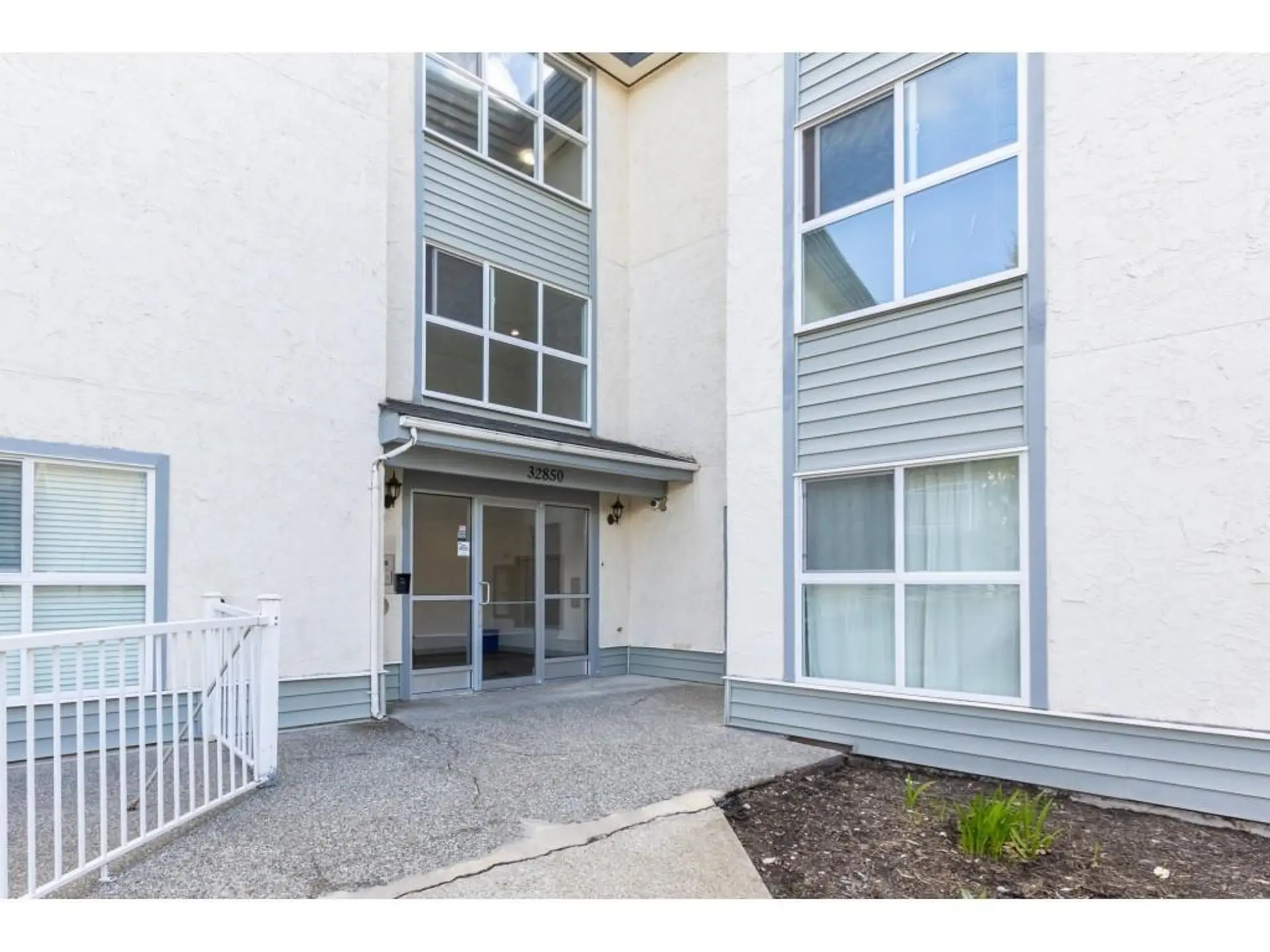 #229 32850 George Ferguson Way - Image 17