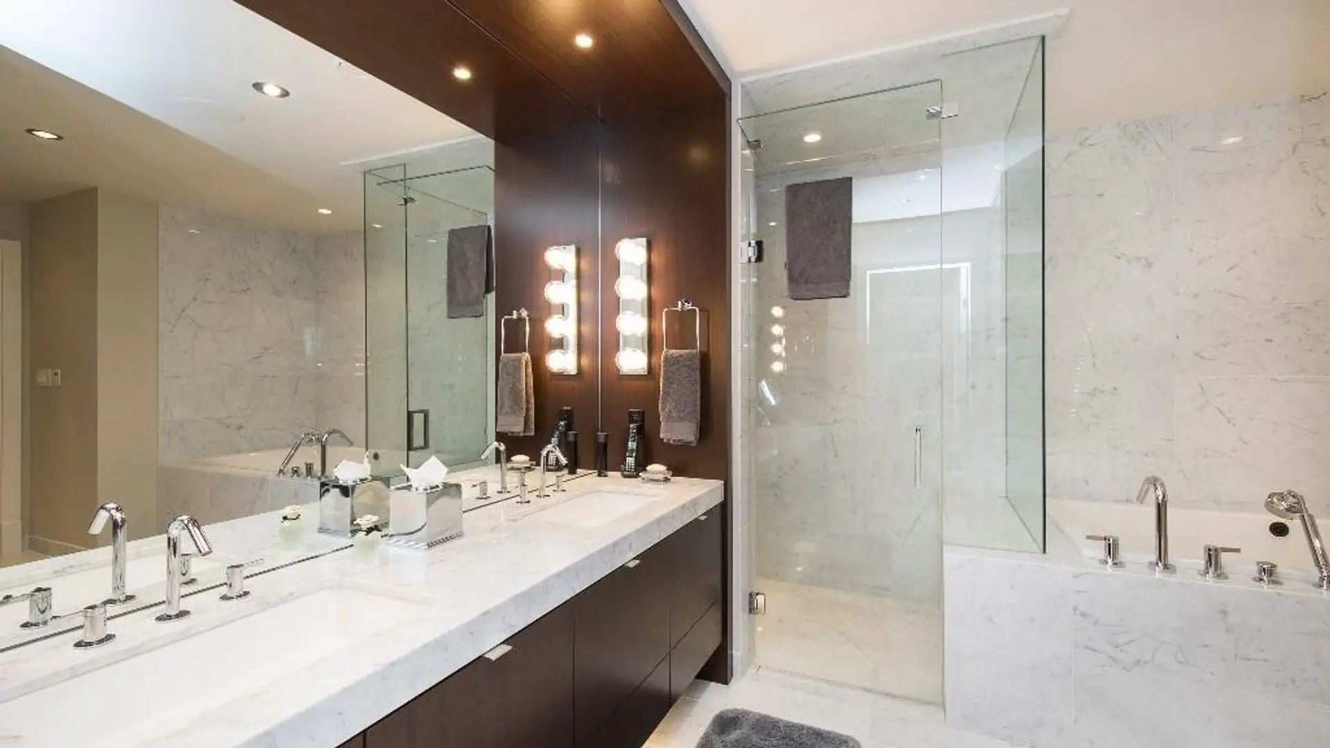 2551 Highgrove Mews - Image 13